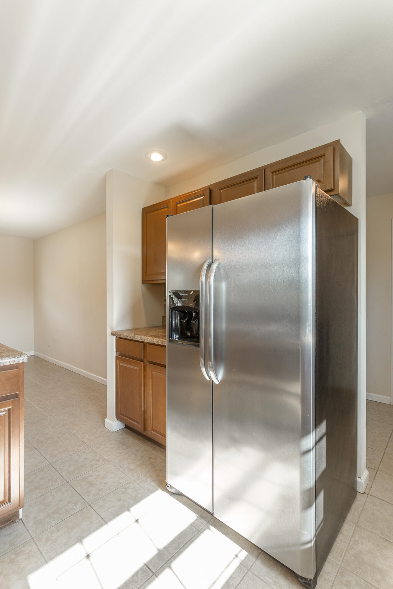 624 Ely Road, 1