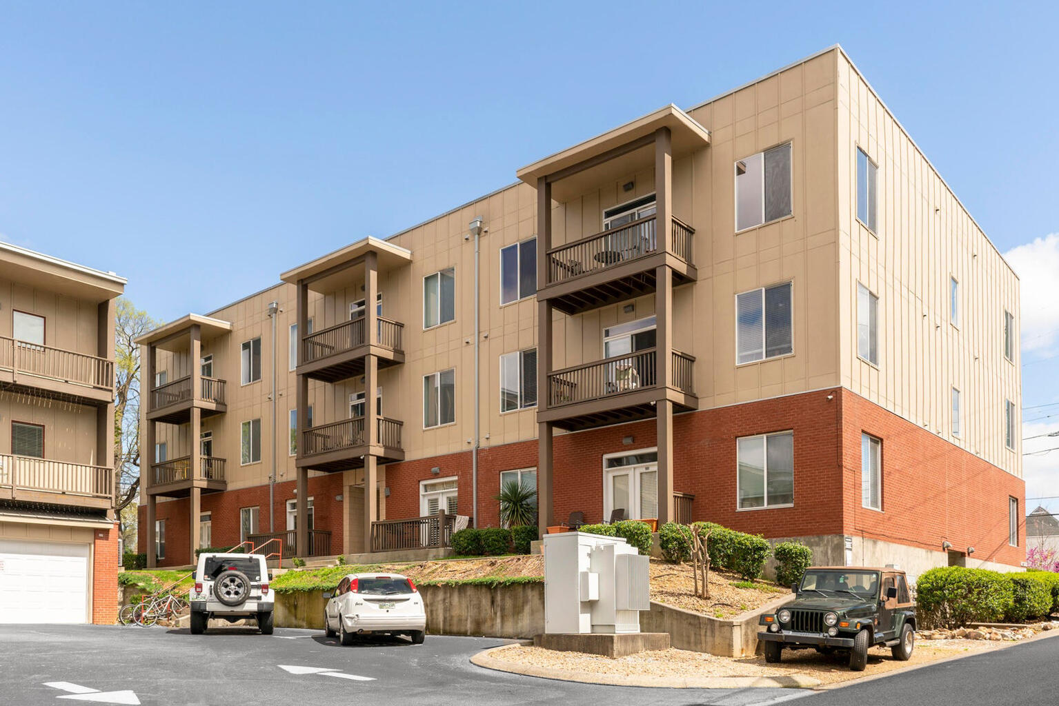 863 Flynn Street, Apt 302