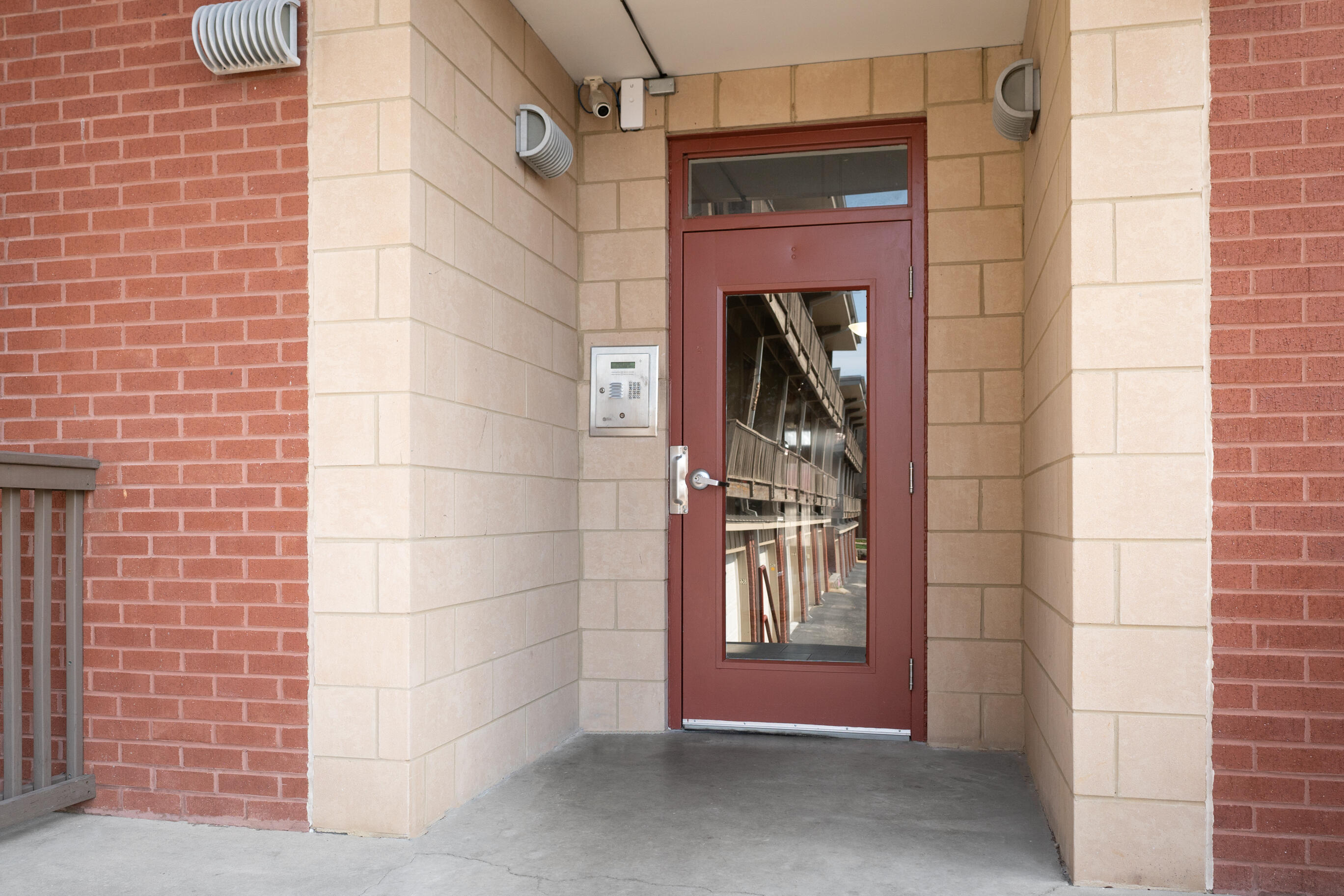 863 Flynn Street, Apt 302