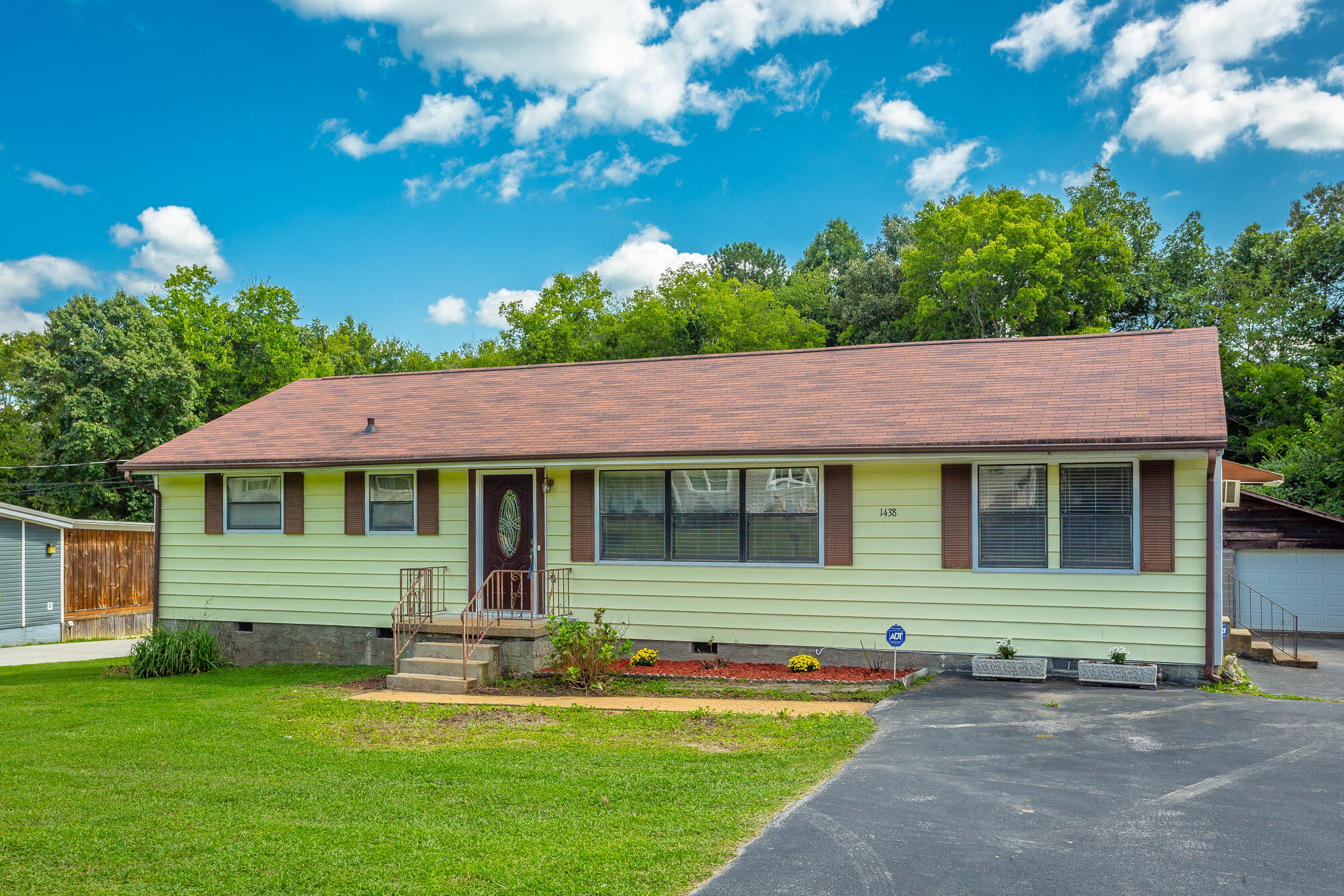 1438 Ely Road