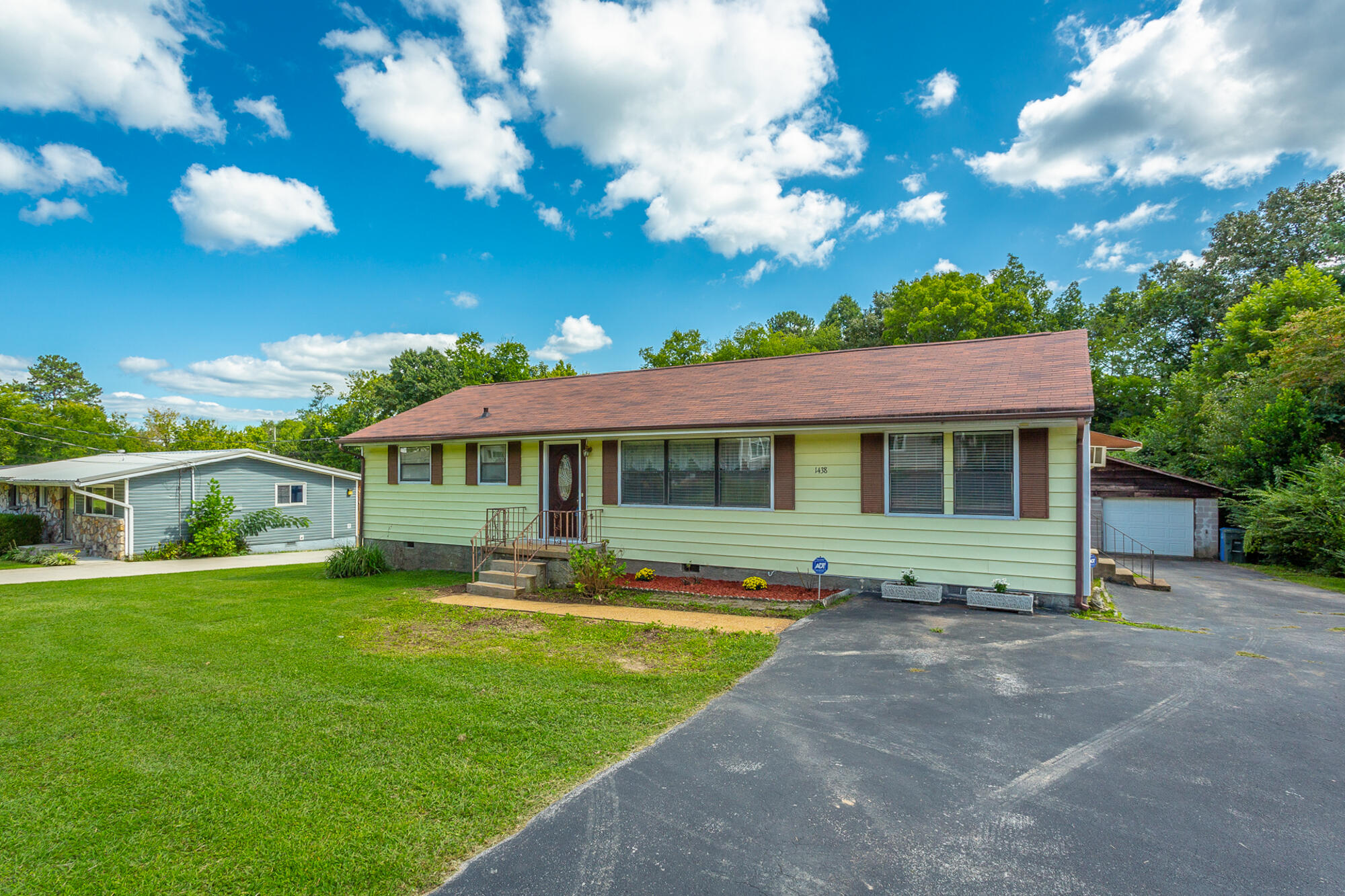 1438 Ely Road
