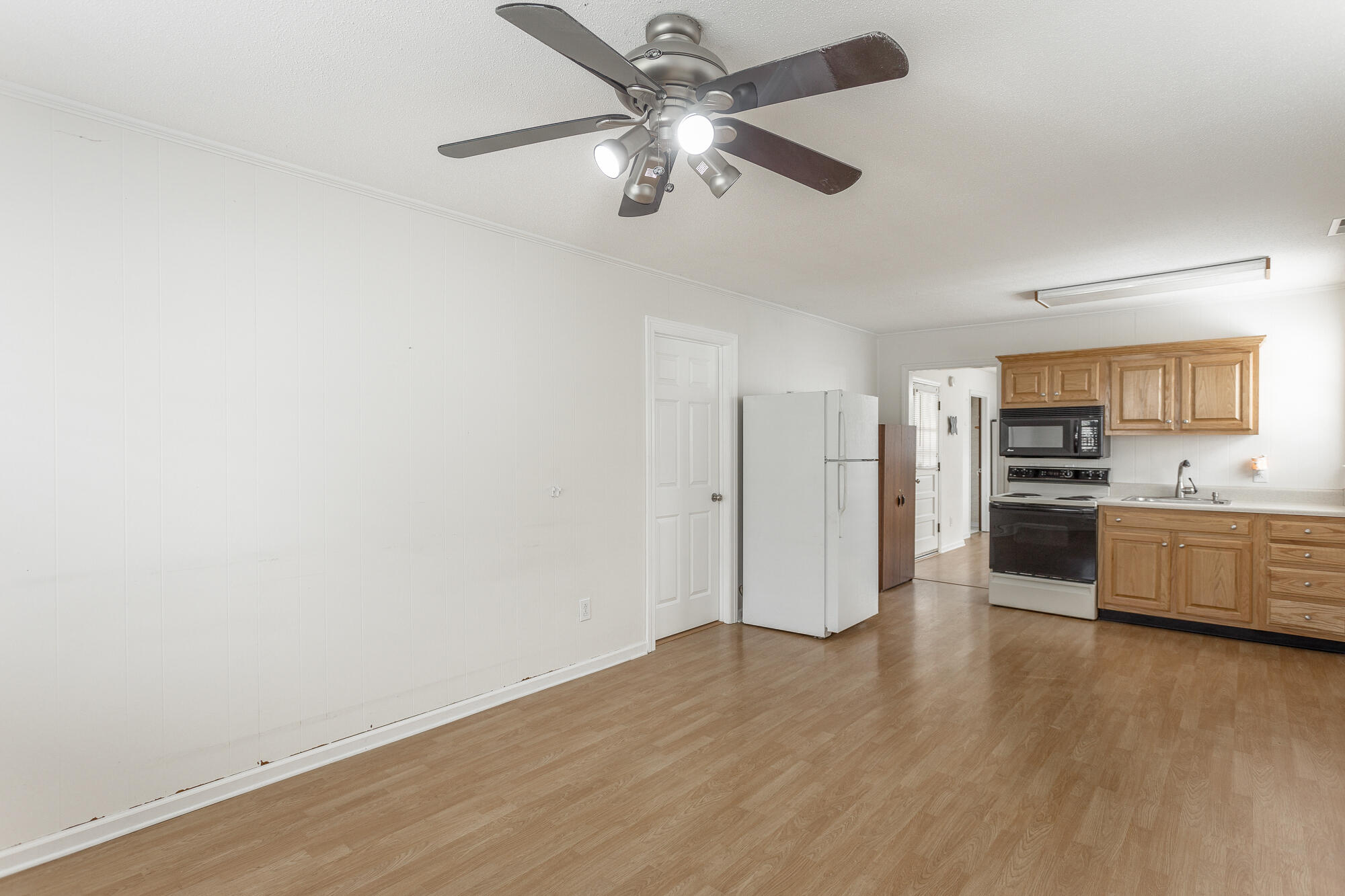 1438 Ely Road