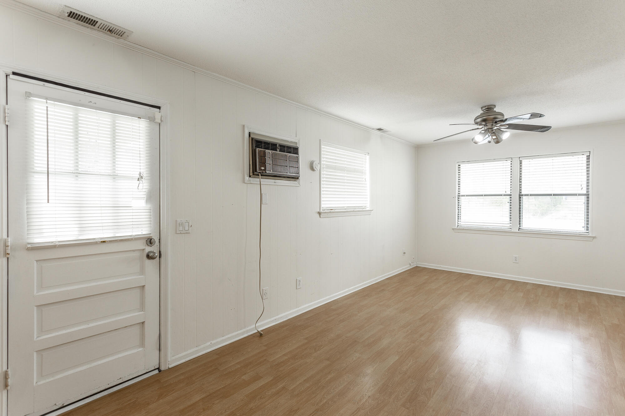 1438 Ely Road