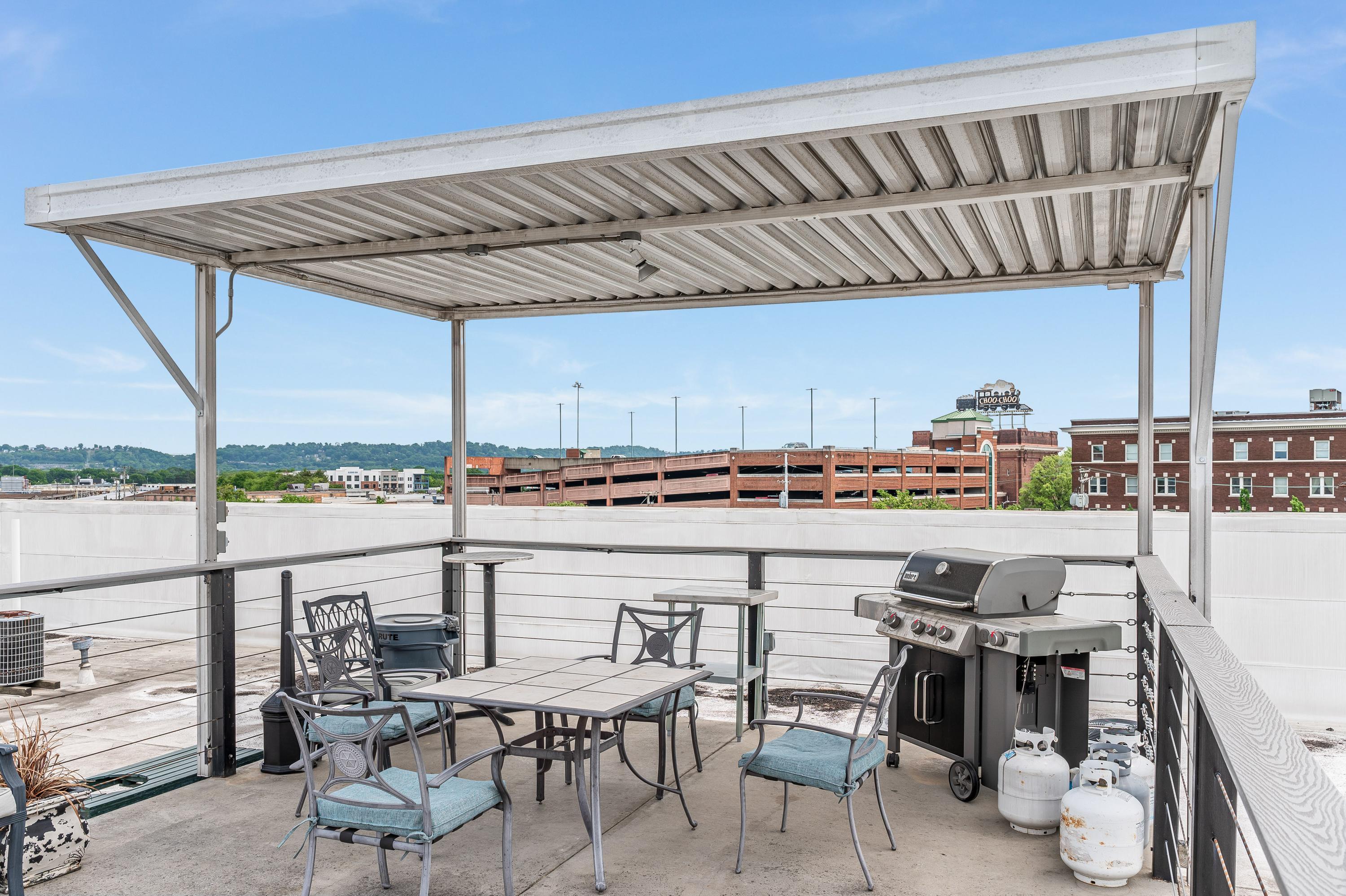 1301 Market Street, 107