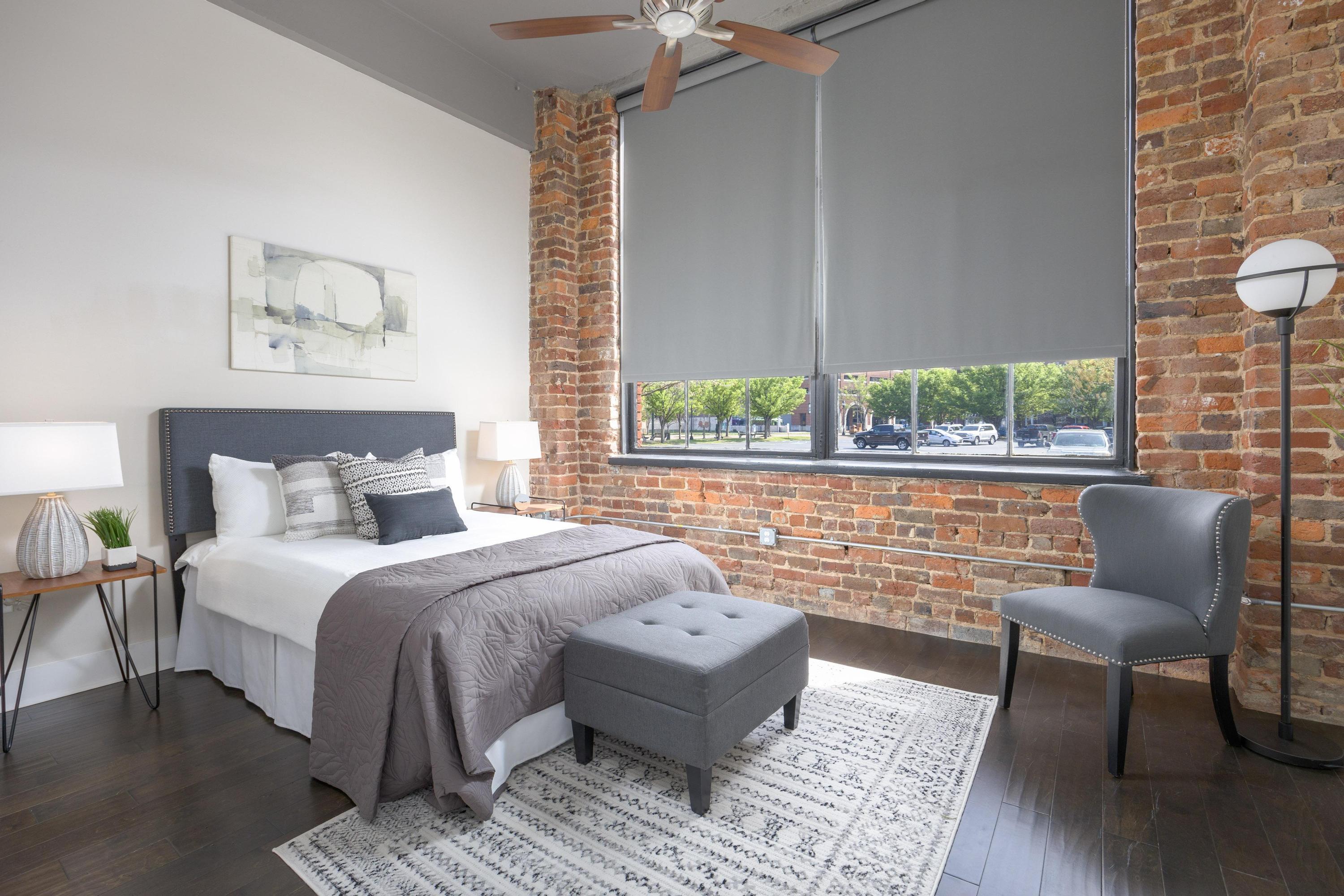 1301 Market Street, 107