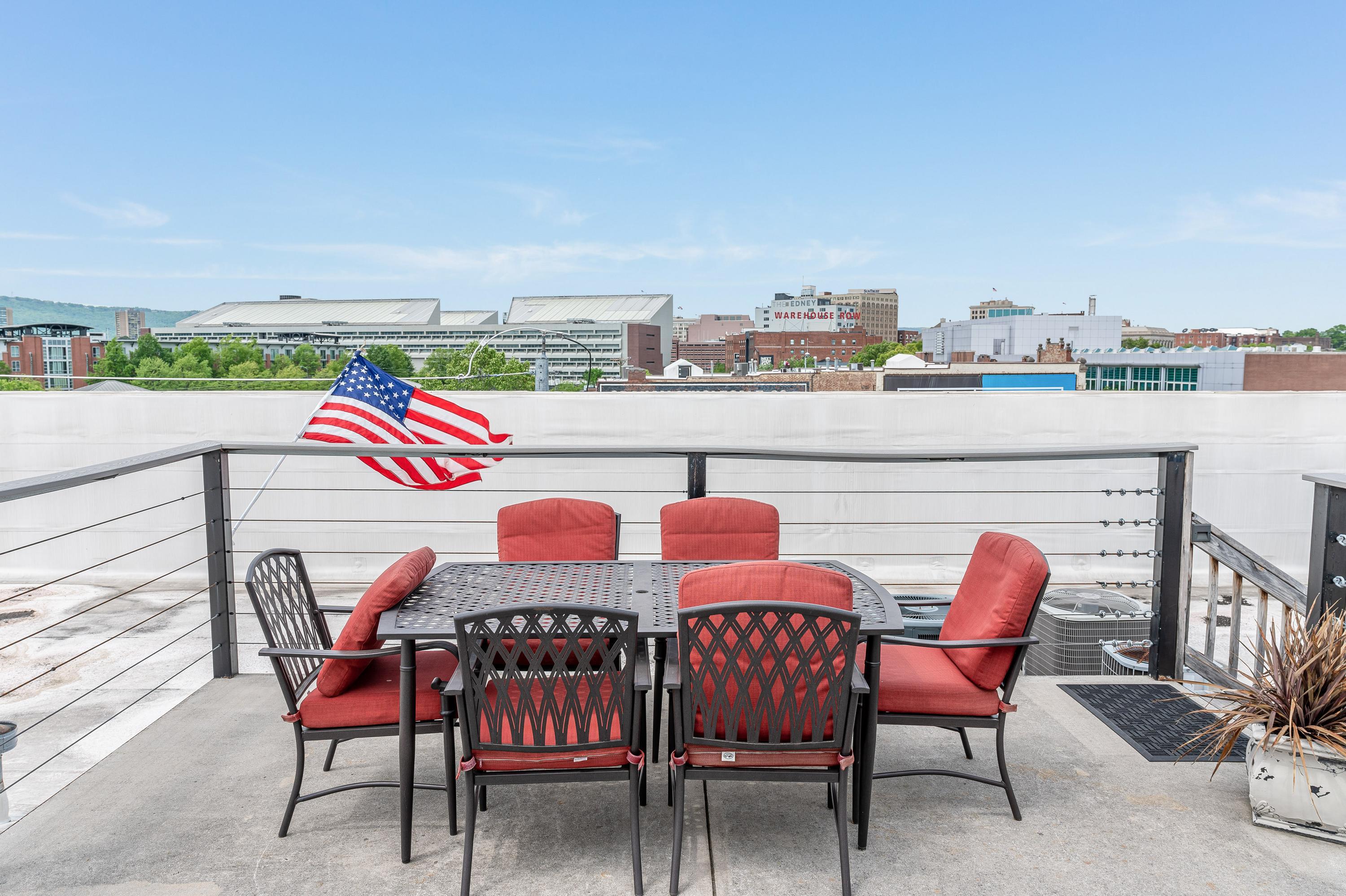 1301 Market Street, 107