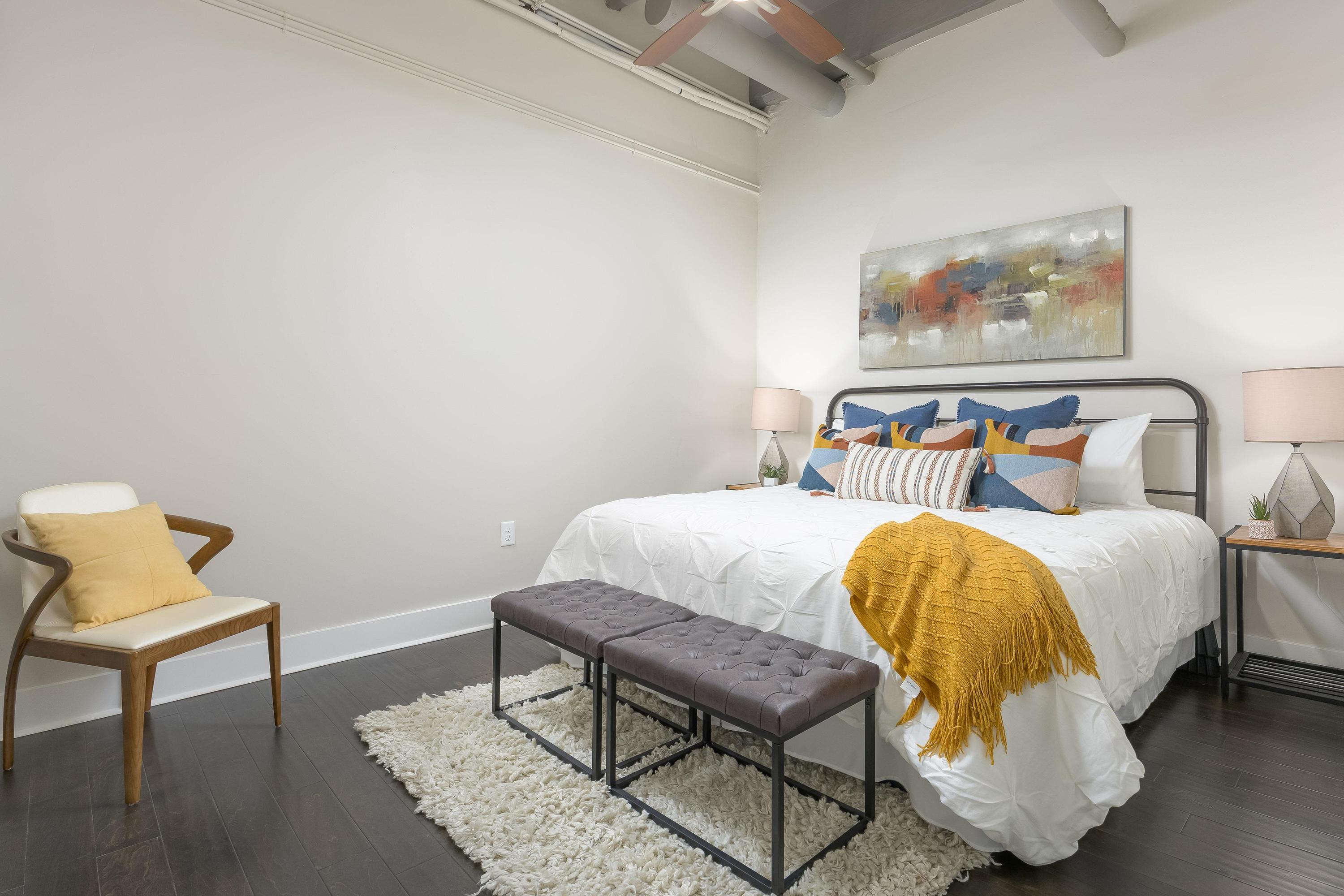 1301 Market Street, 107