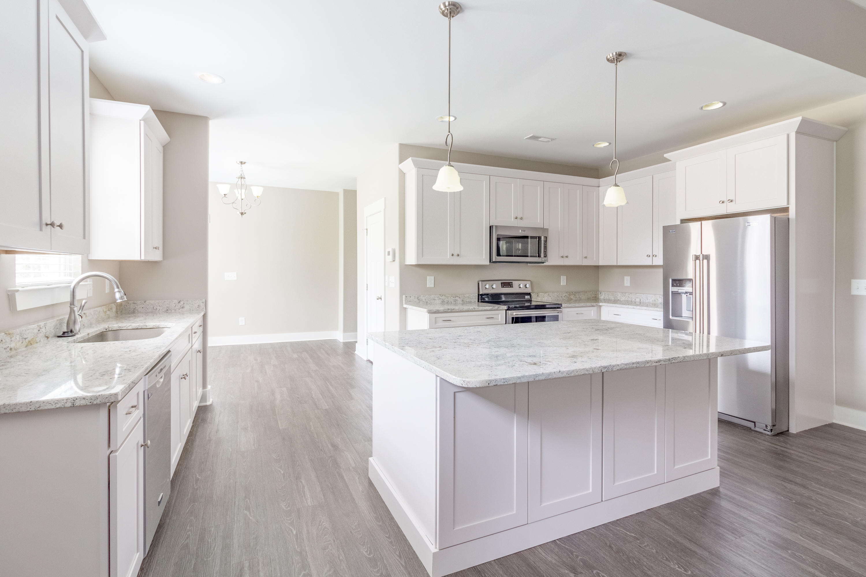 8125 Double Eagle Court