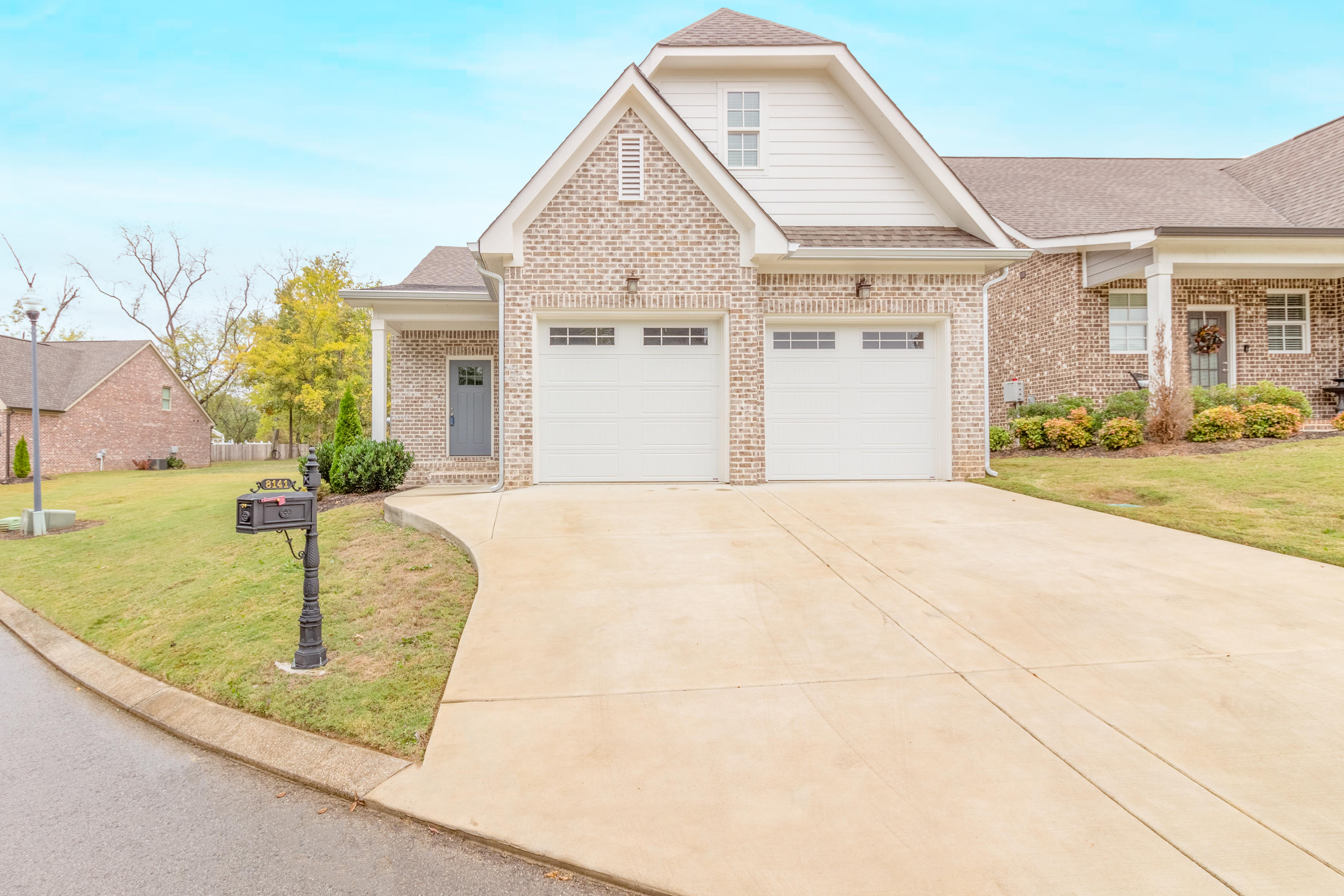 8125 Double Eagle Court