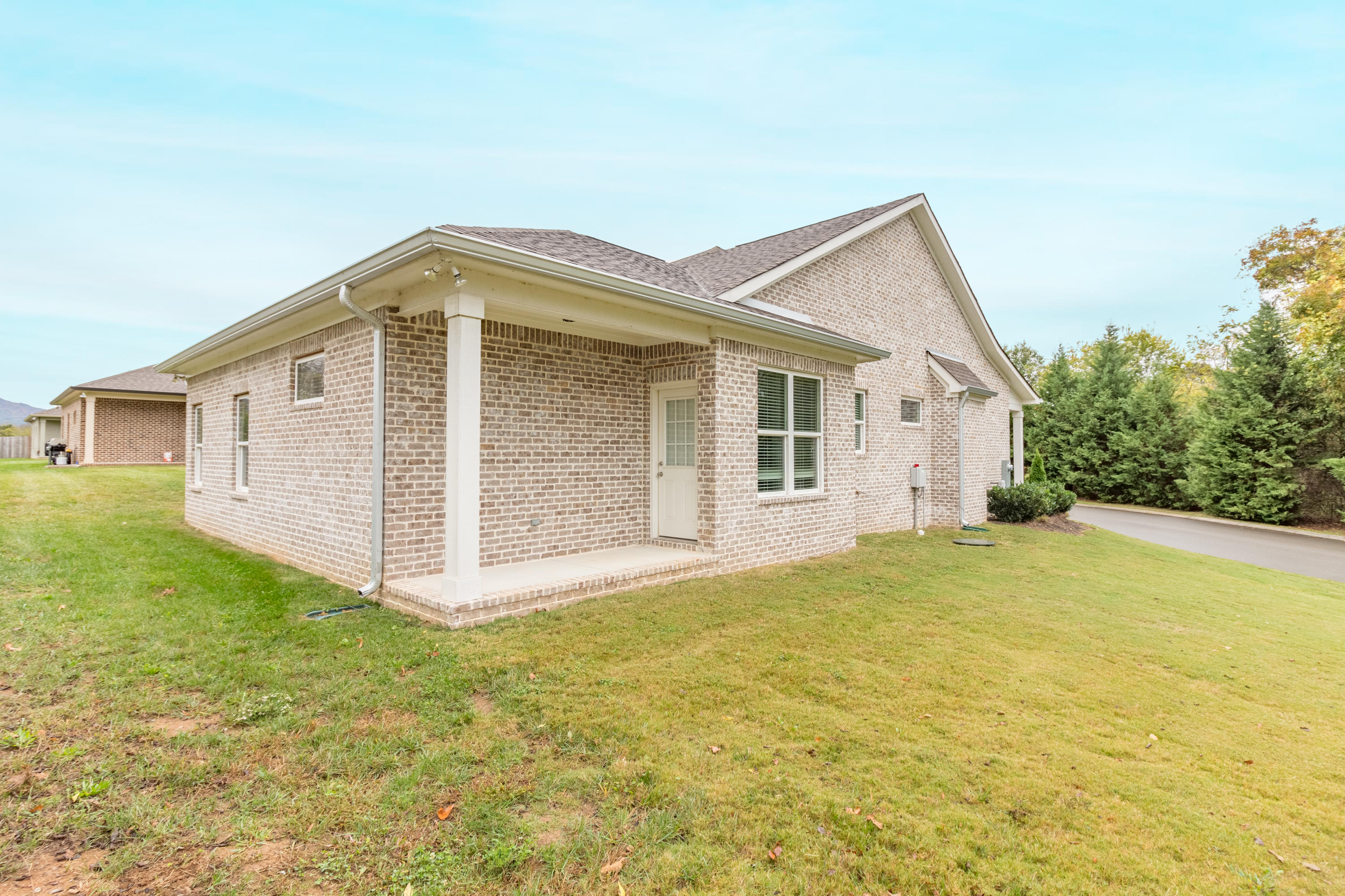 8125 Double Eagle Court