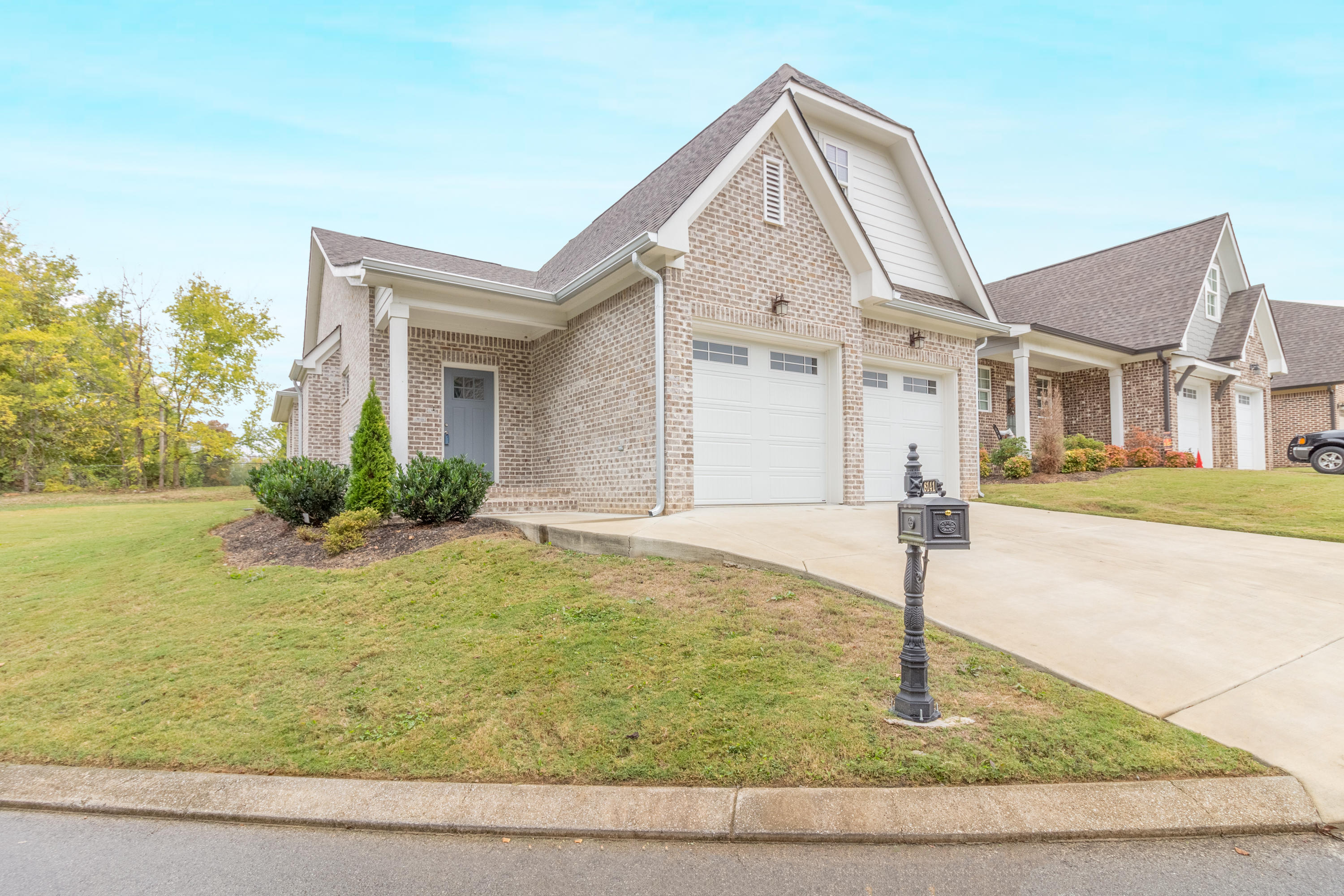 8125 Double Eagle Court