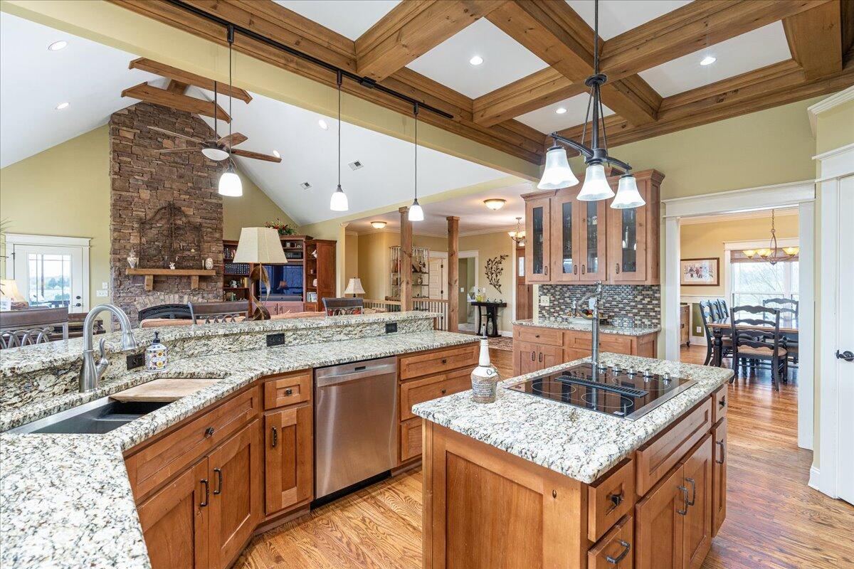 10690 Quarter Horse Lane