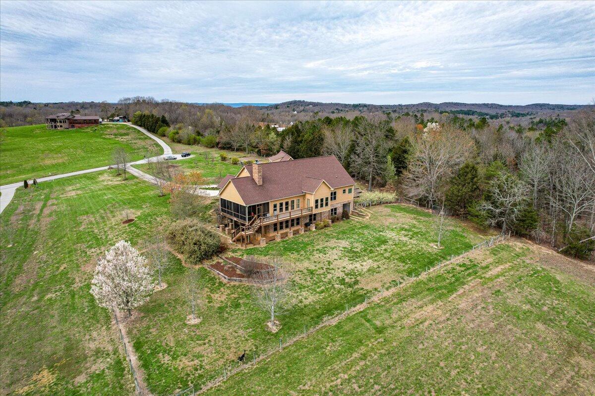 10690 Quarter Horse Lane