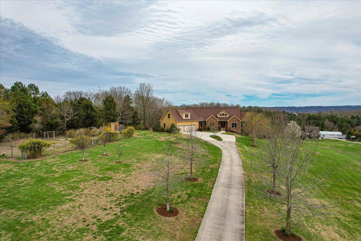 10690 Quarter Horse Lane