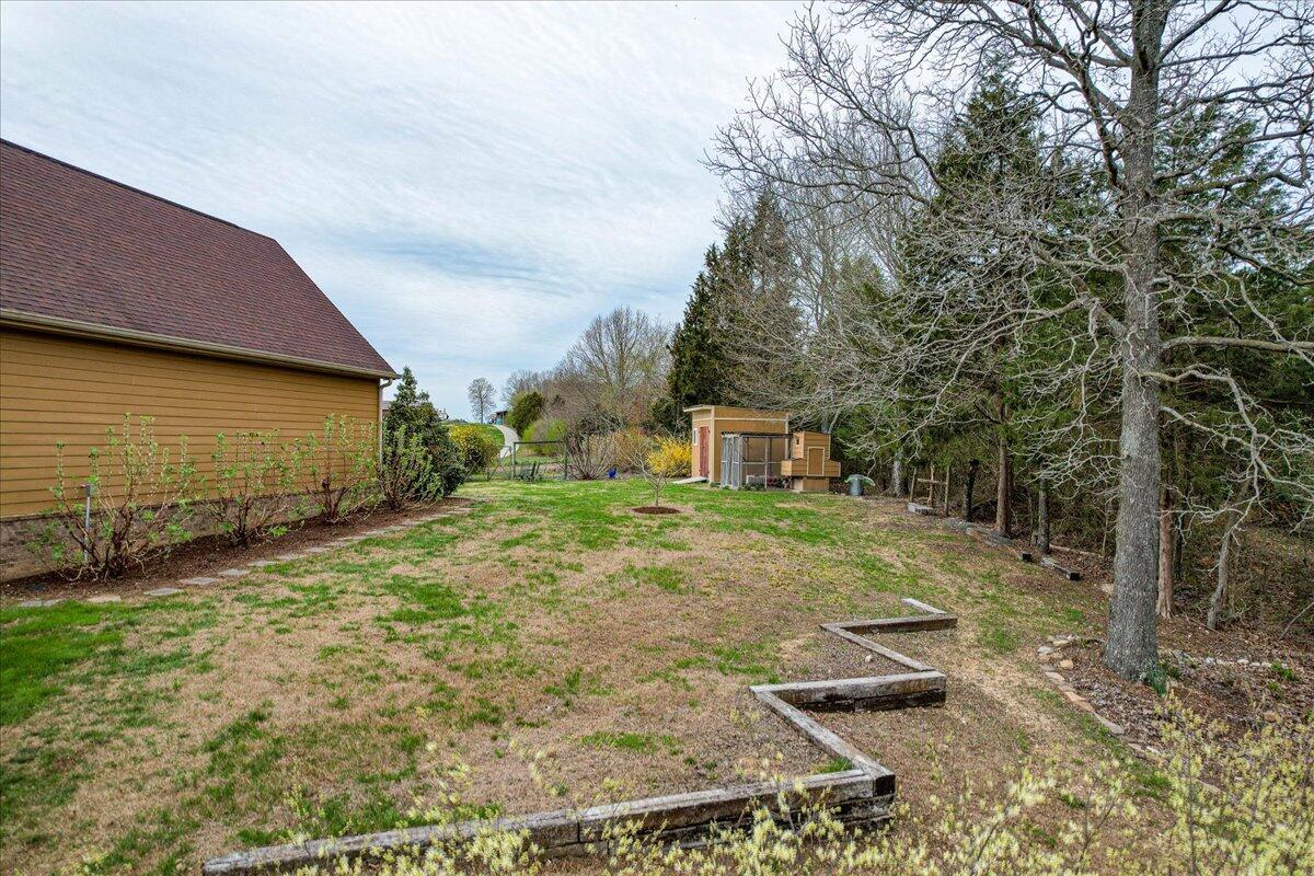 10690 Quarter Horse Lane