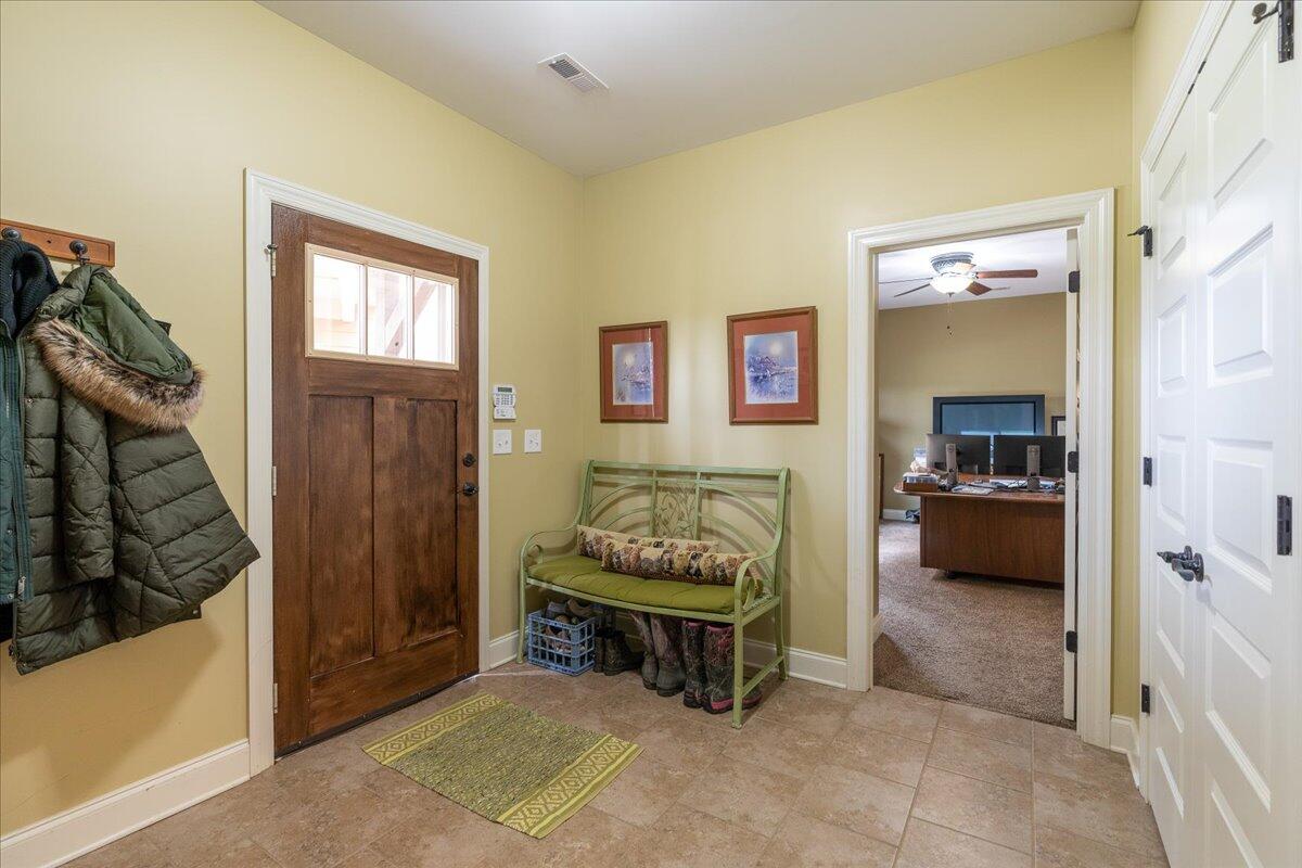 10690 Quarter Horse Lane