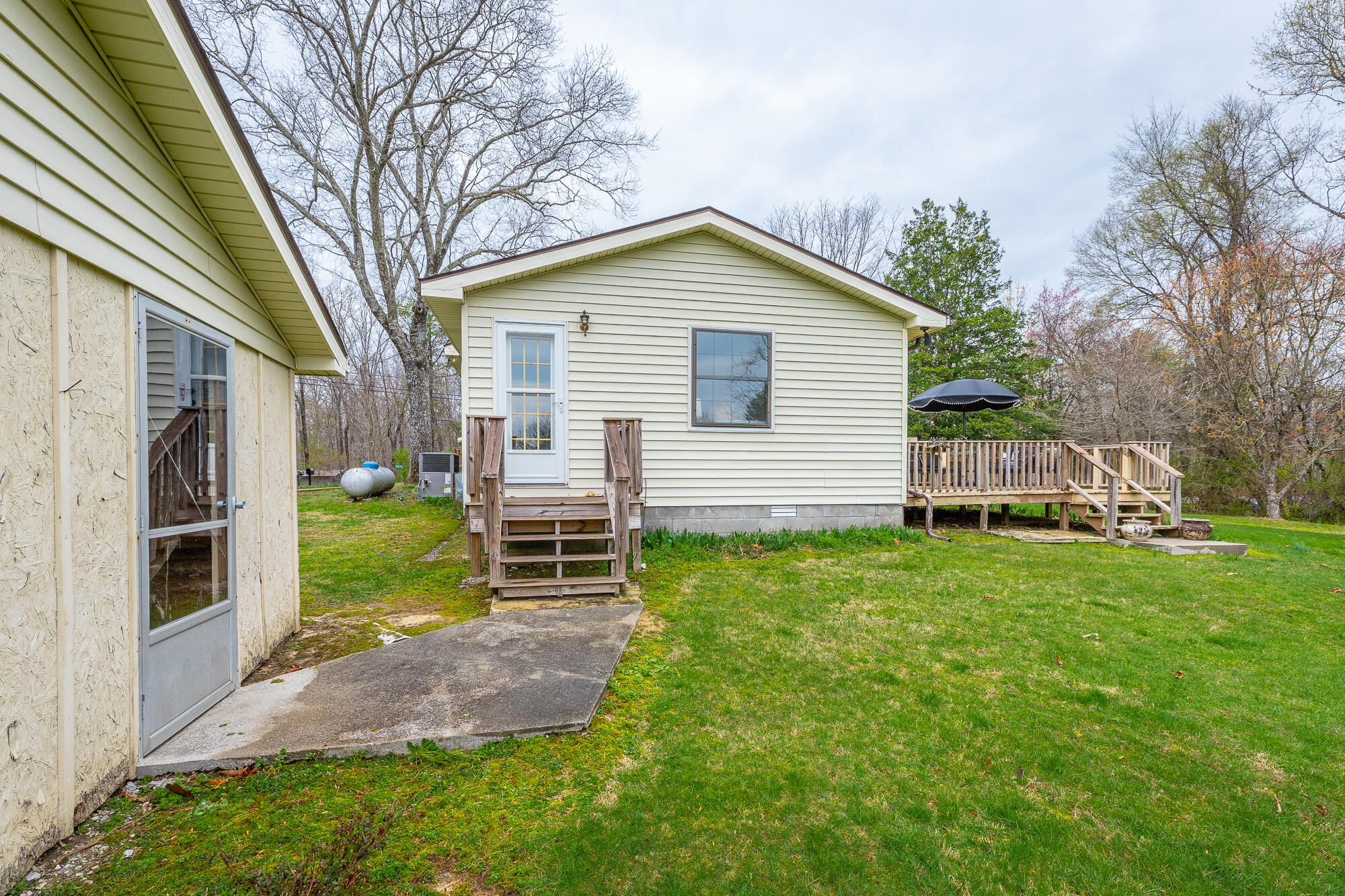 2440 Corral Road