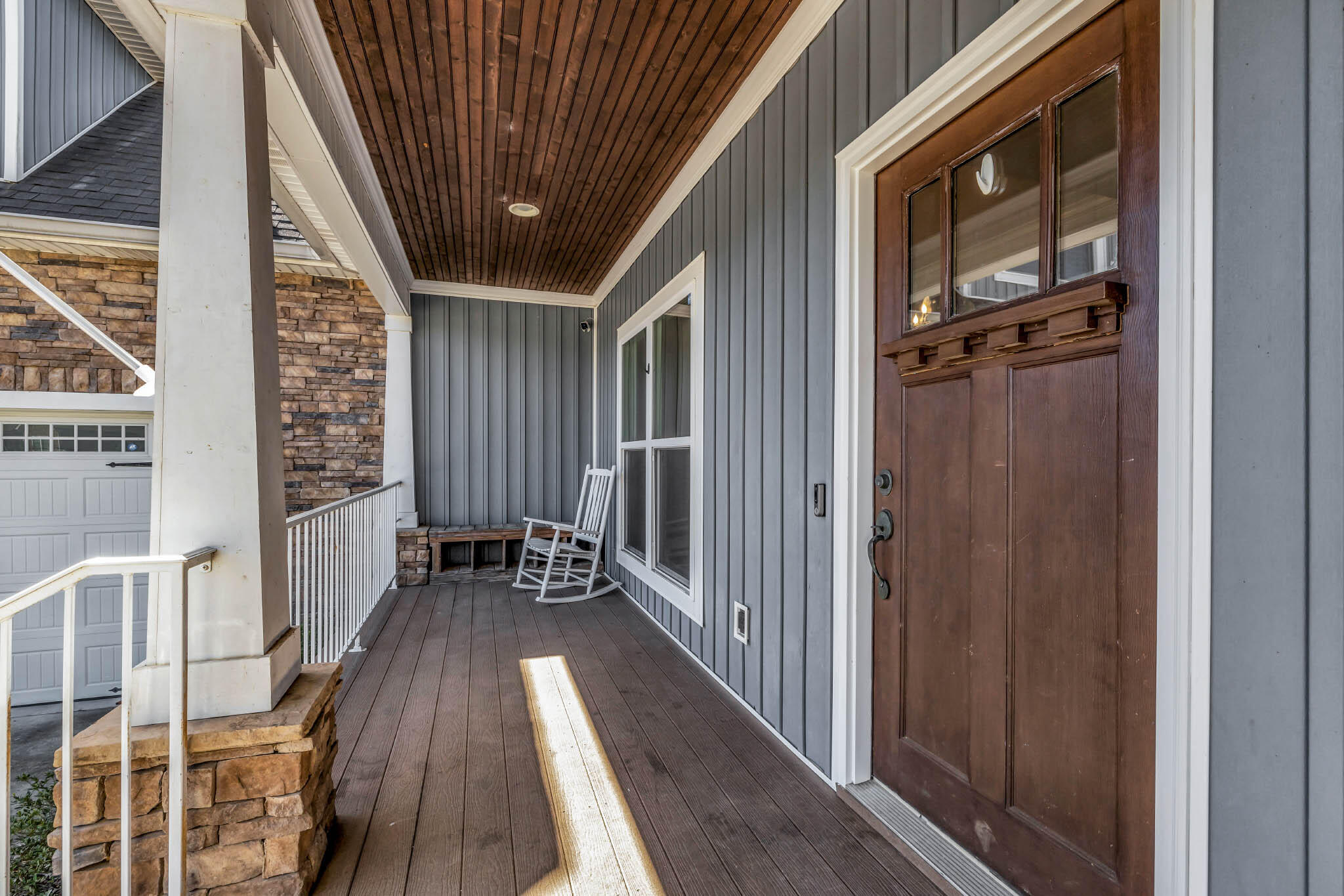 3558 Willow Lake Circle