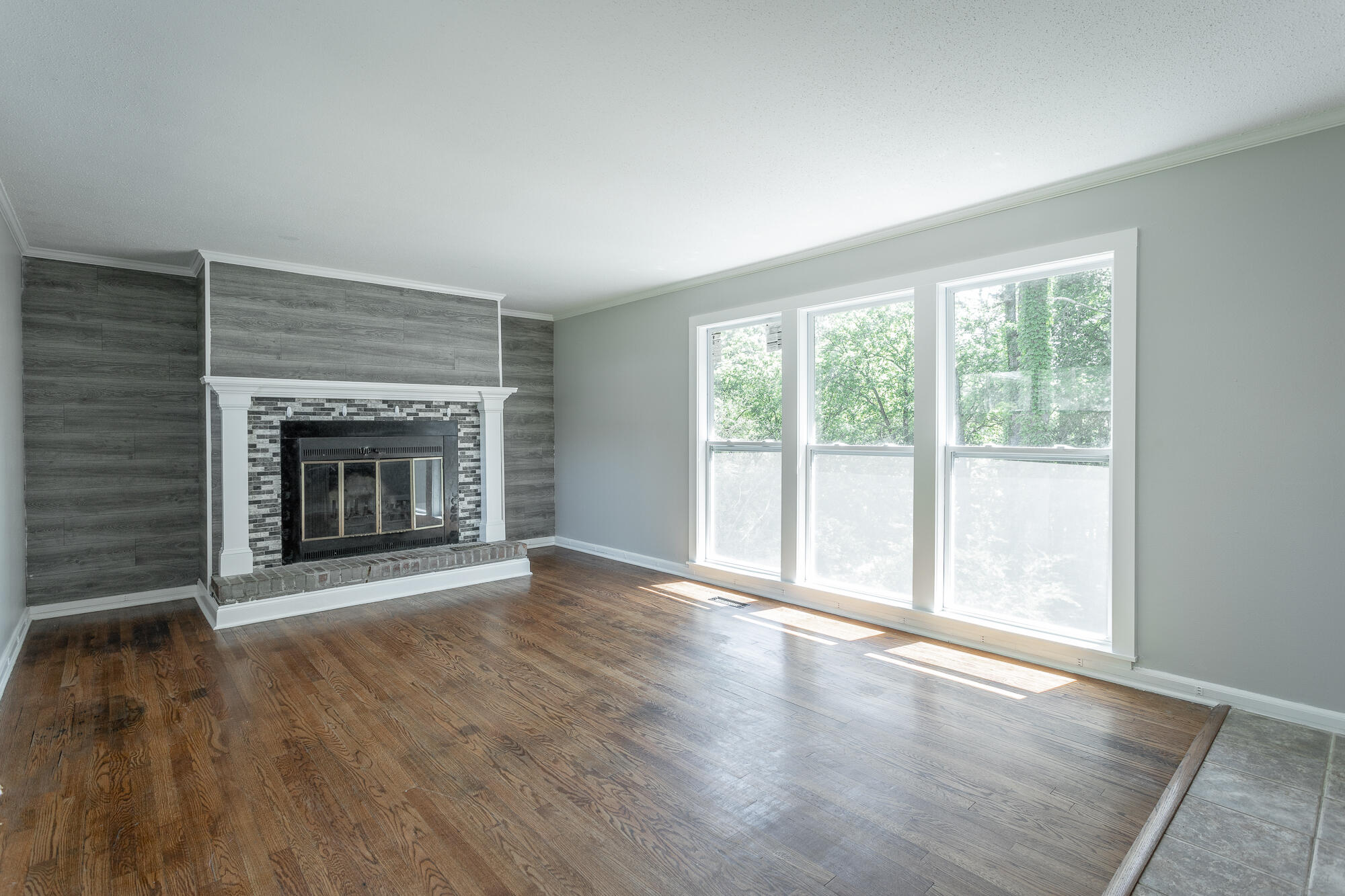 1116 Edwin Lane