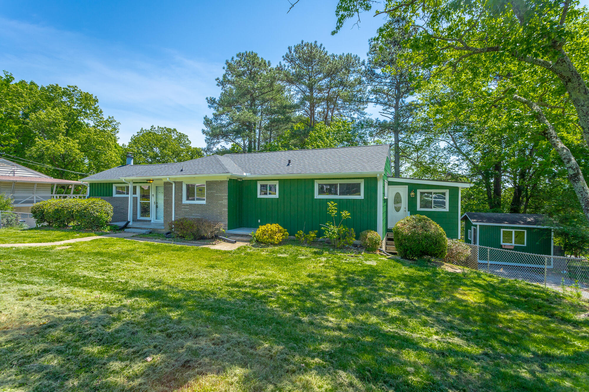 1116 Edwin Lane