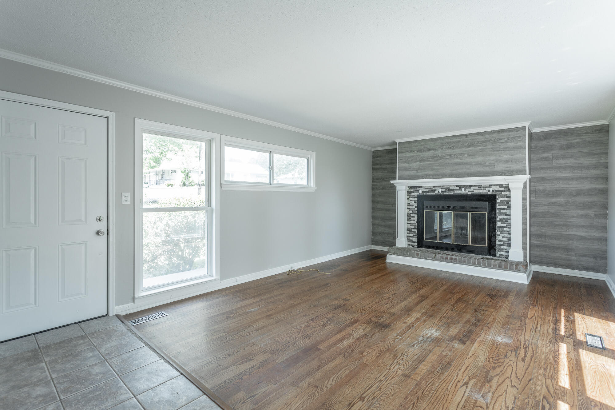 1116 Edwin Lane