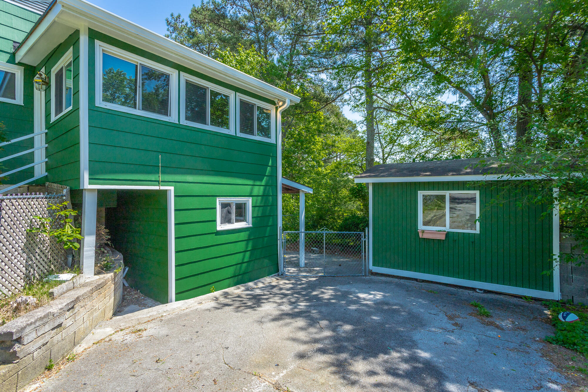 1116 Edwin Lane
