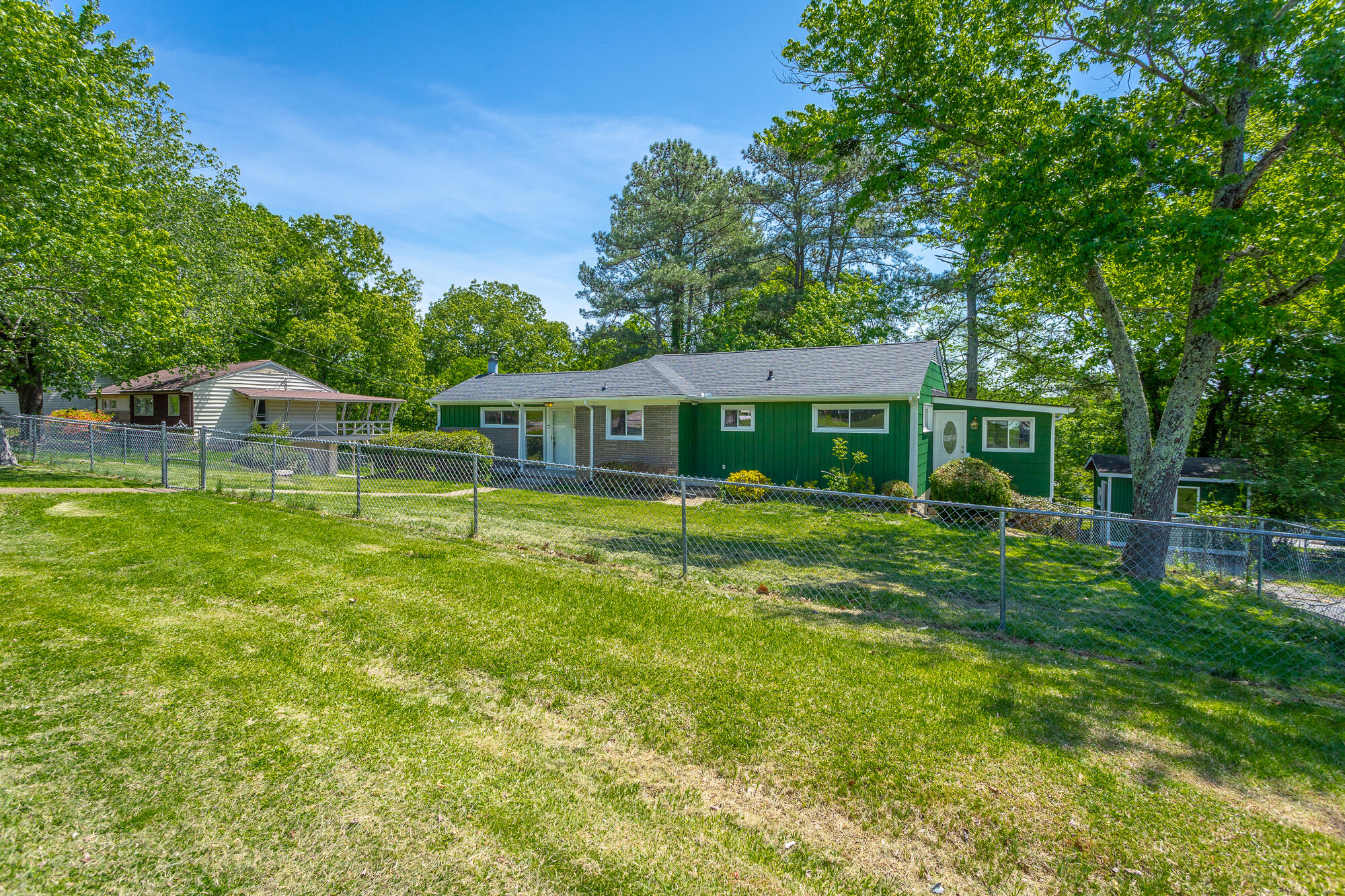 1116 Edwin Lane