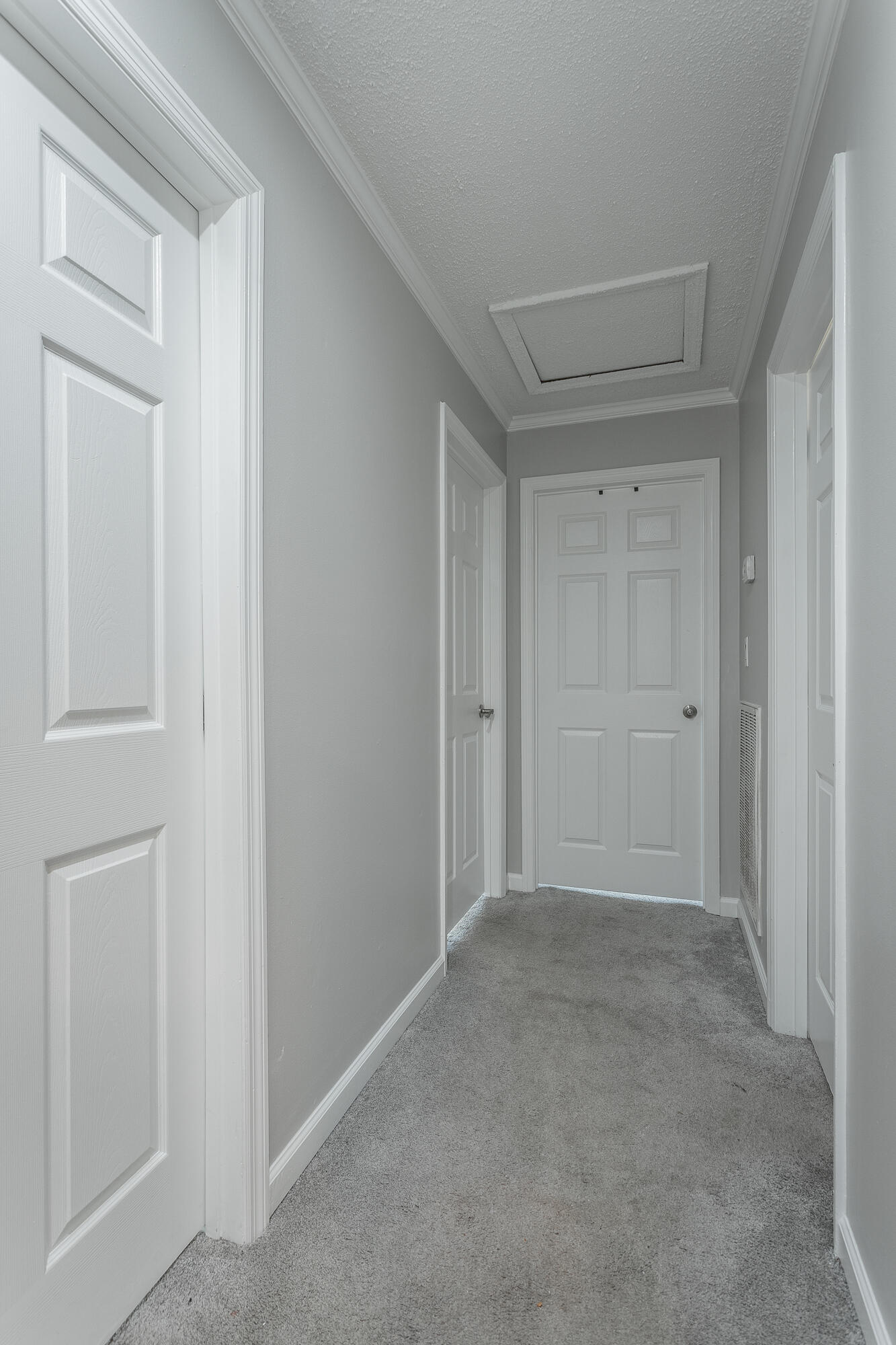 1116 Edwin Lane