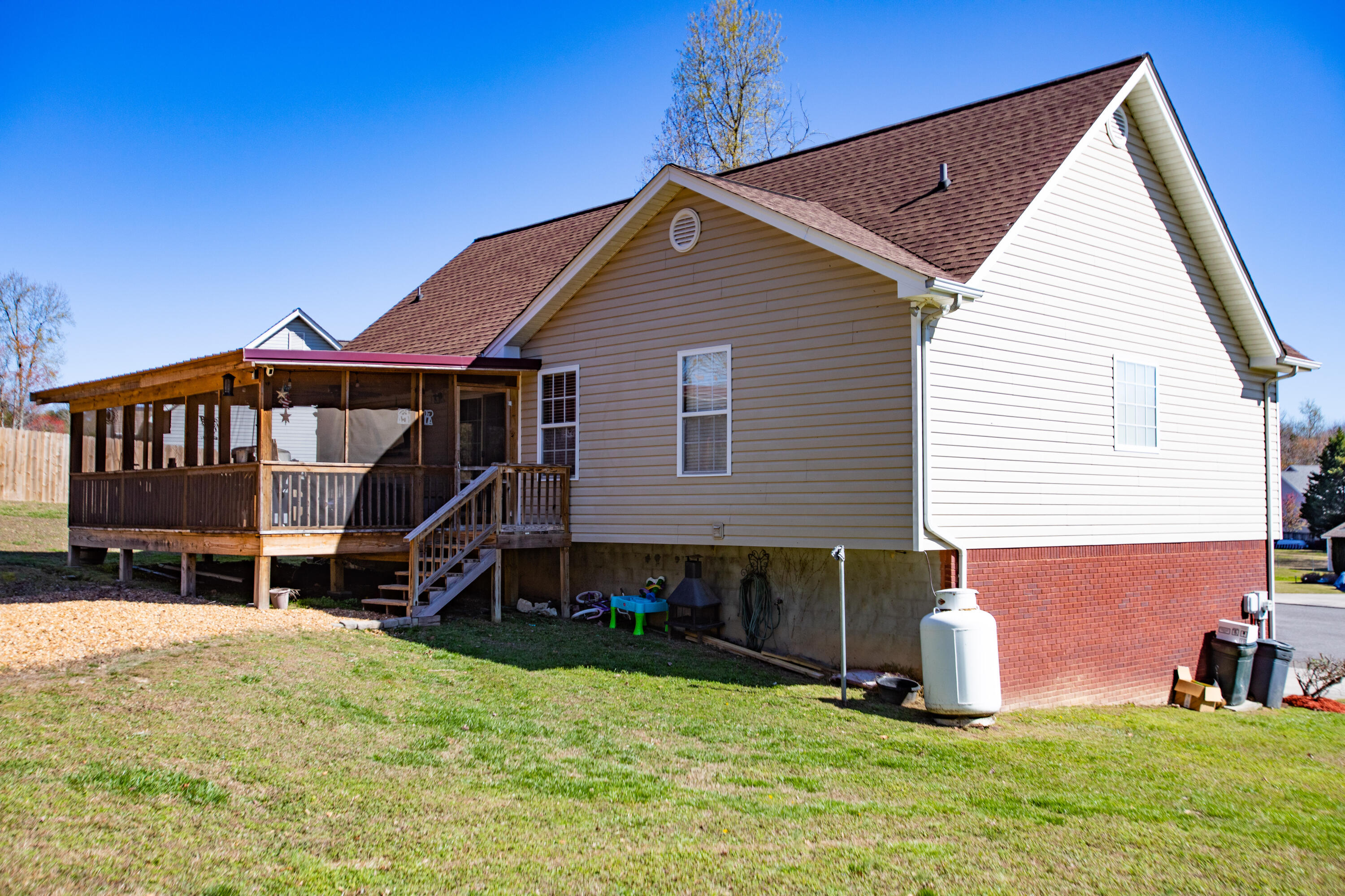 356 J D Drive