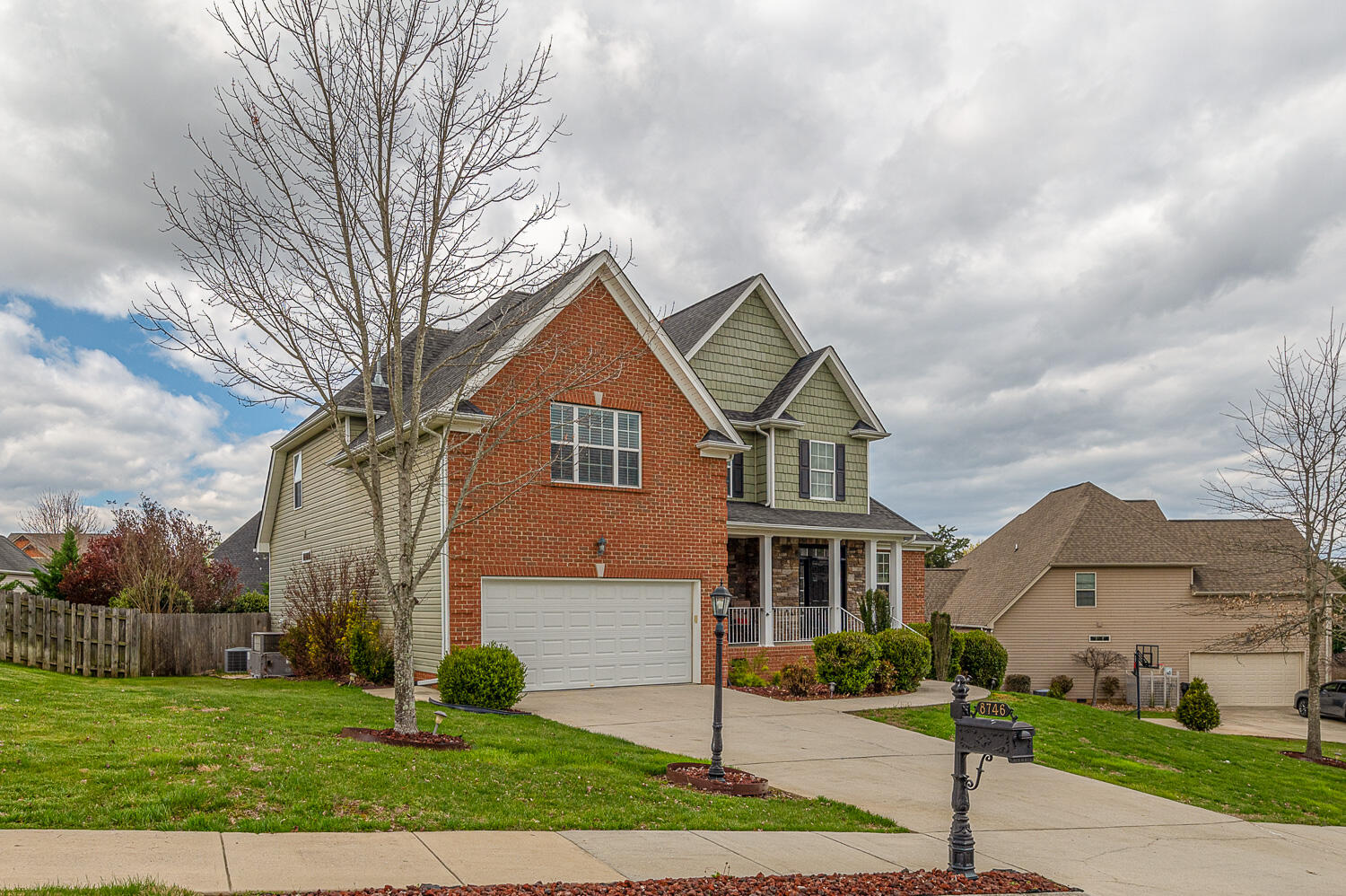 8746 Mckenzie Farm Drive