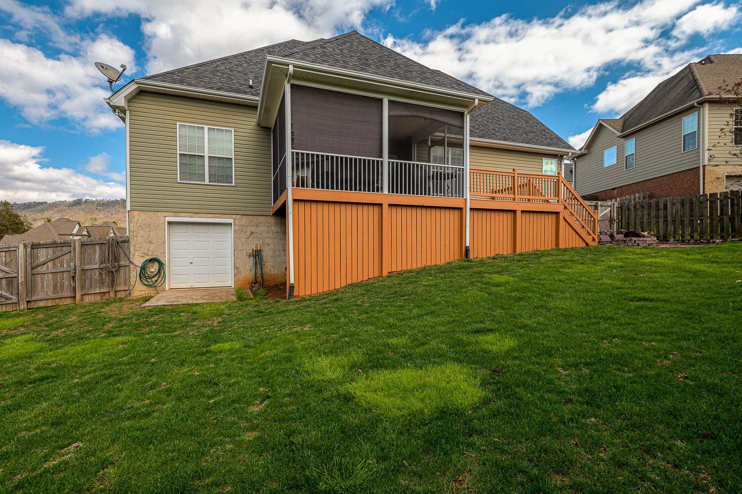 8746 Mckenzie Farm Drive