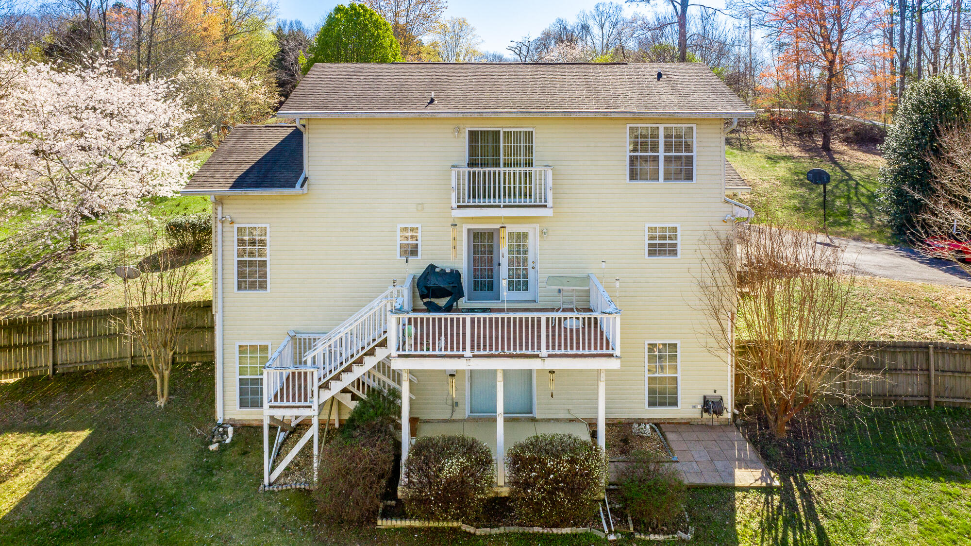 2925 S Gold Point Circle
