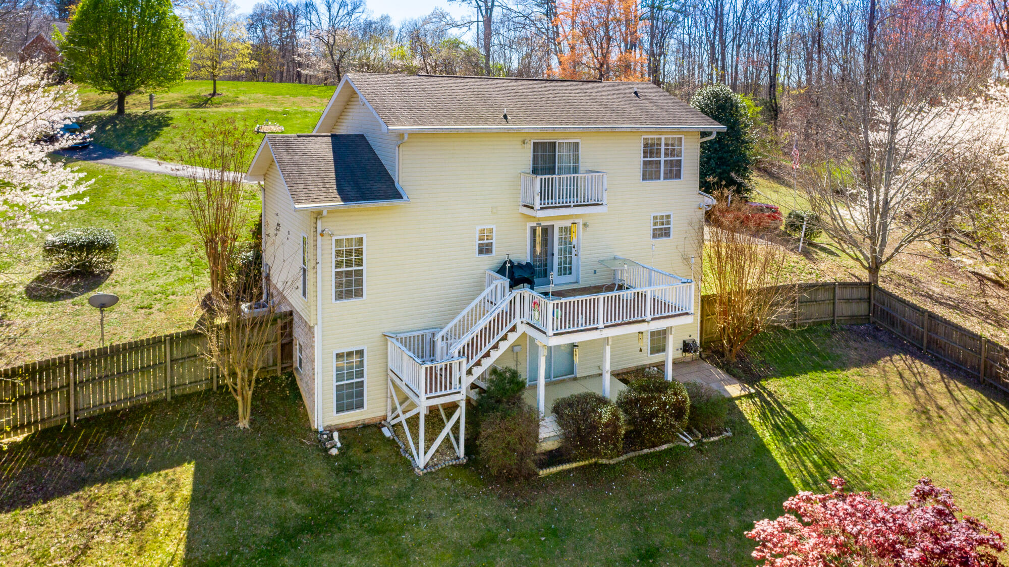 2925 S Gold Point Circle