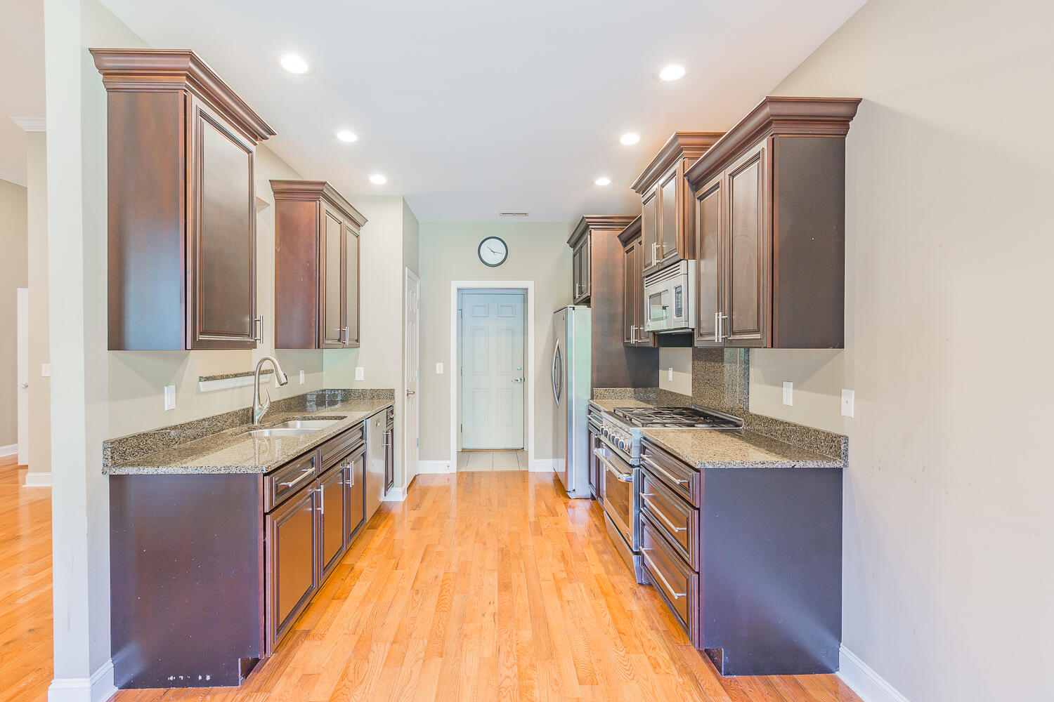 6604 Kenton Ridge Circle