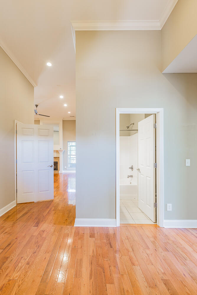 6604 Kenton Ridge Circle