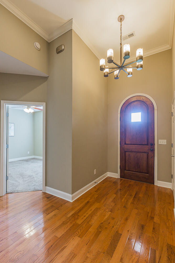 6604 Kenton Ridge Circle