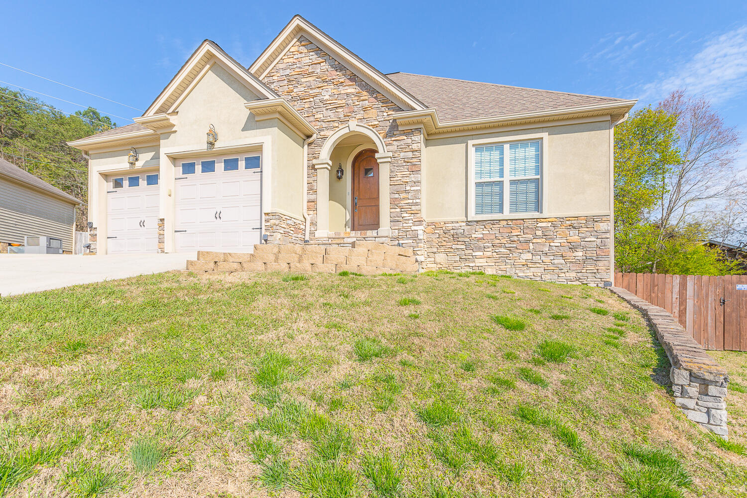 6604 Kenton Ridge Circle