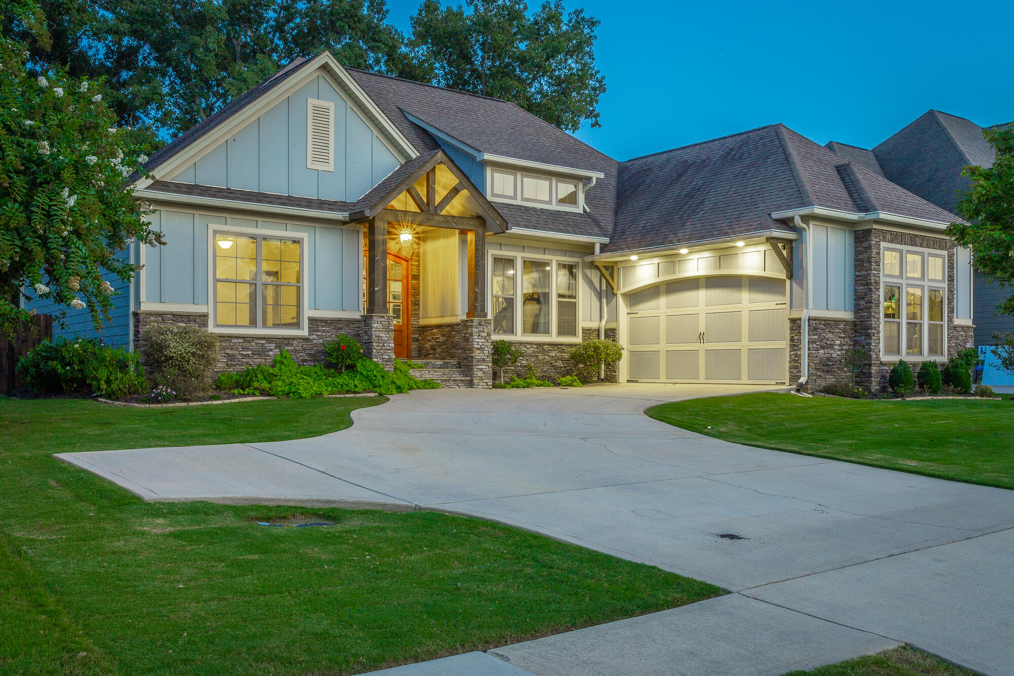 8789 Skybrook Drive