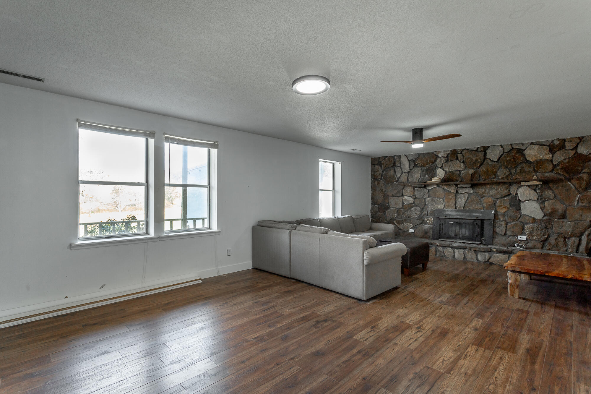 1214 Debbie Lane