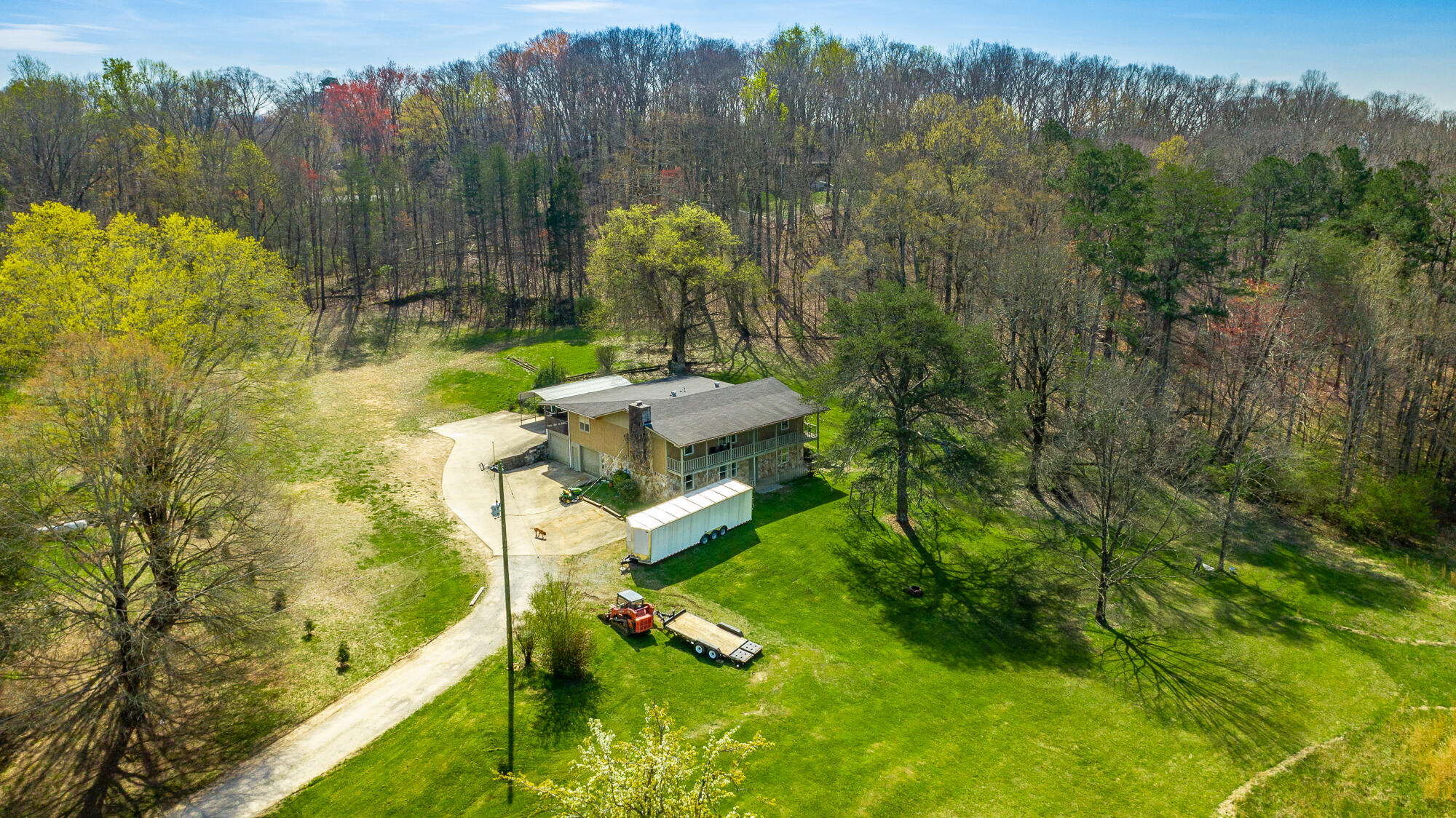1214 Debbie Lane