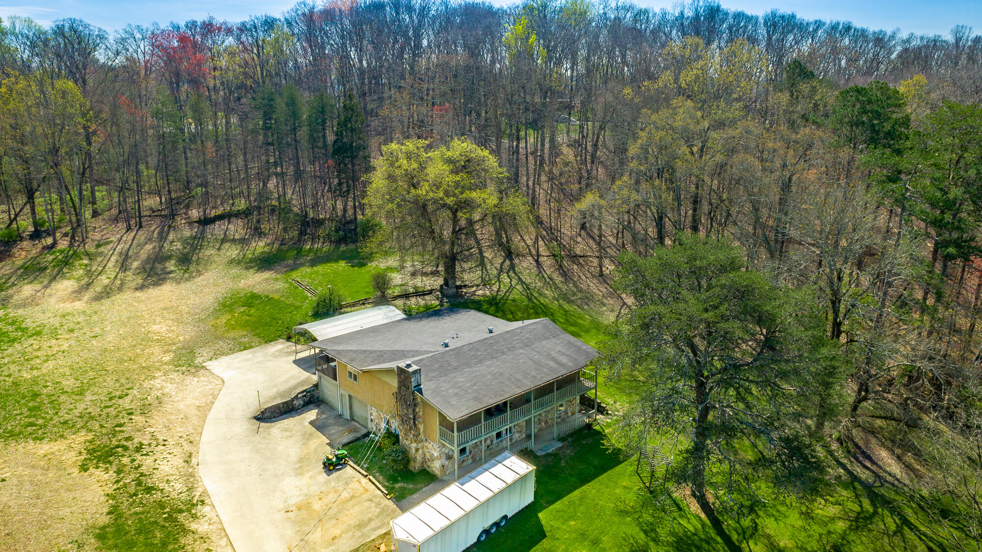1214 Debbie Lane