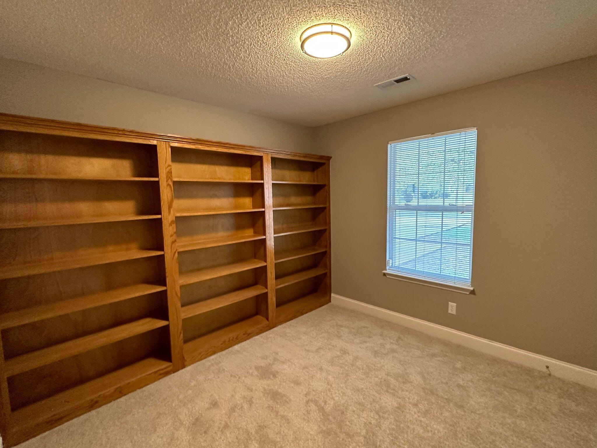 127 Colony Circle