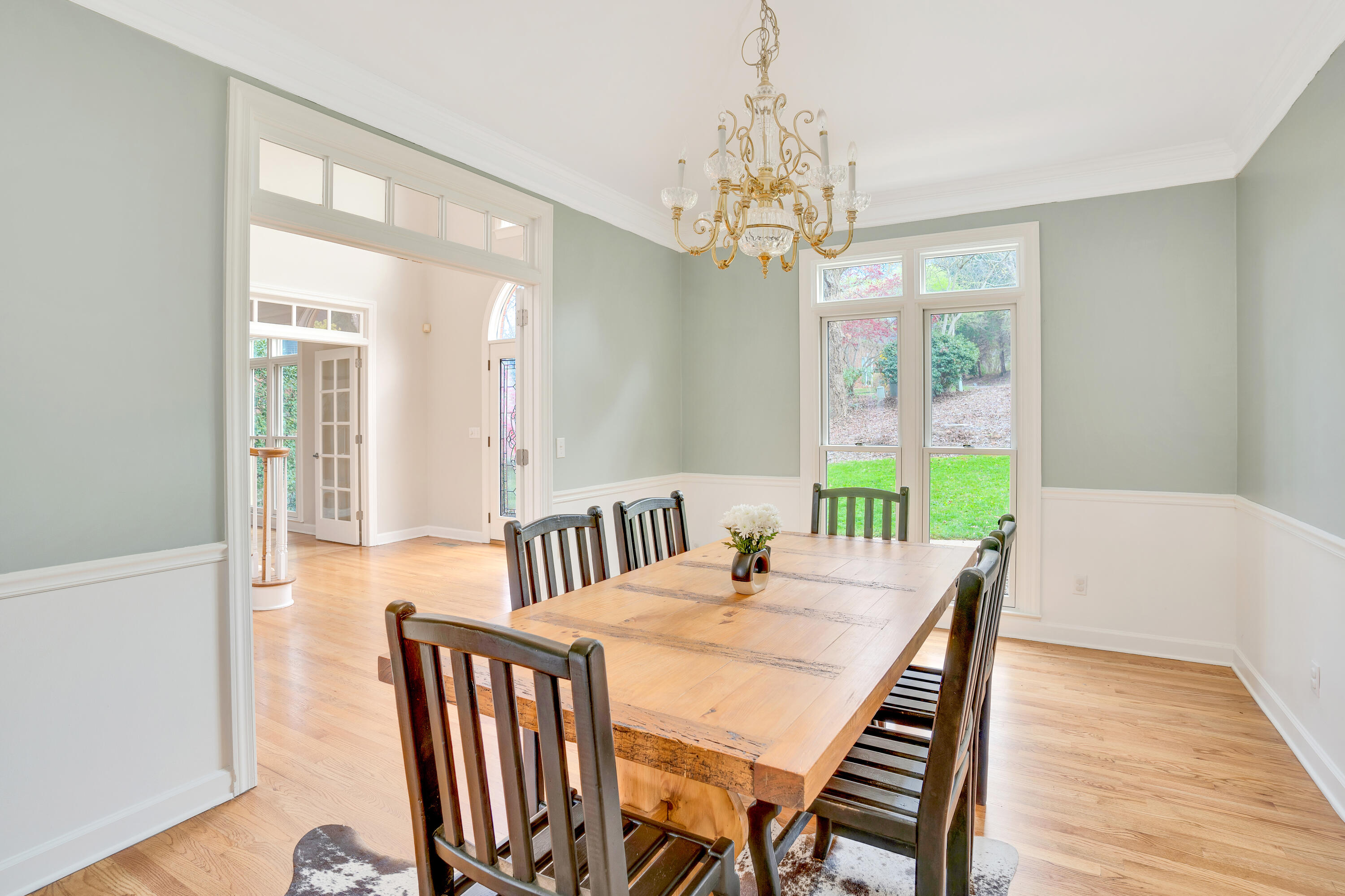 1905 Summer Breeze Lane