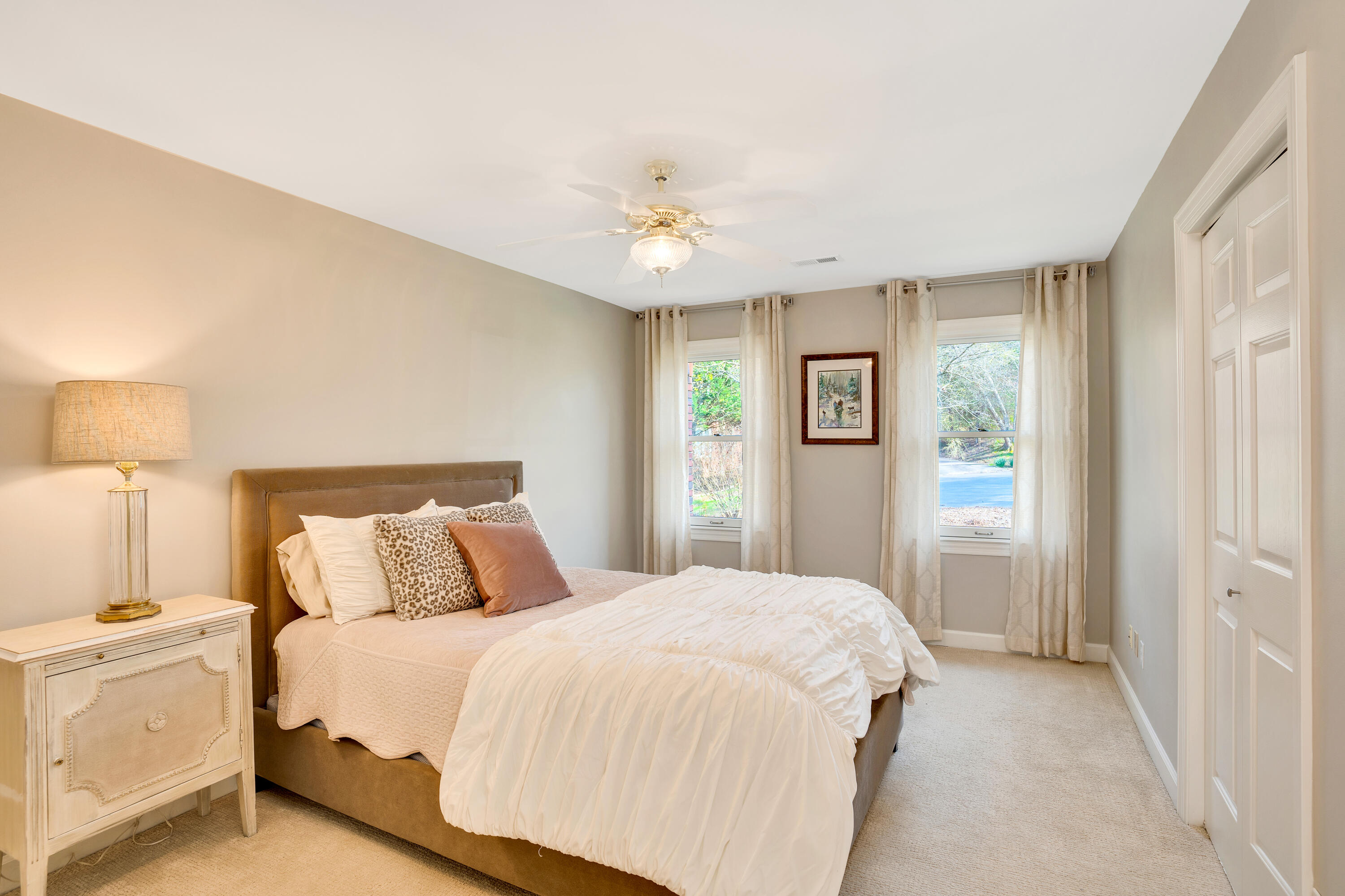 1905 Summer Breeze Lane