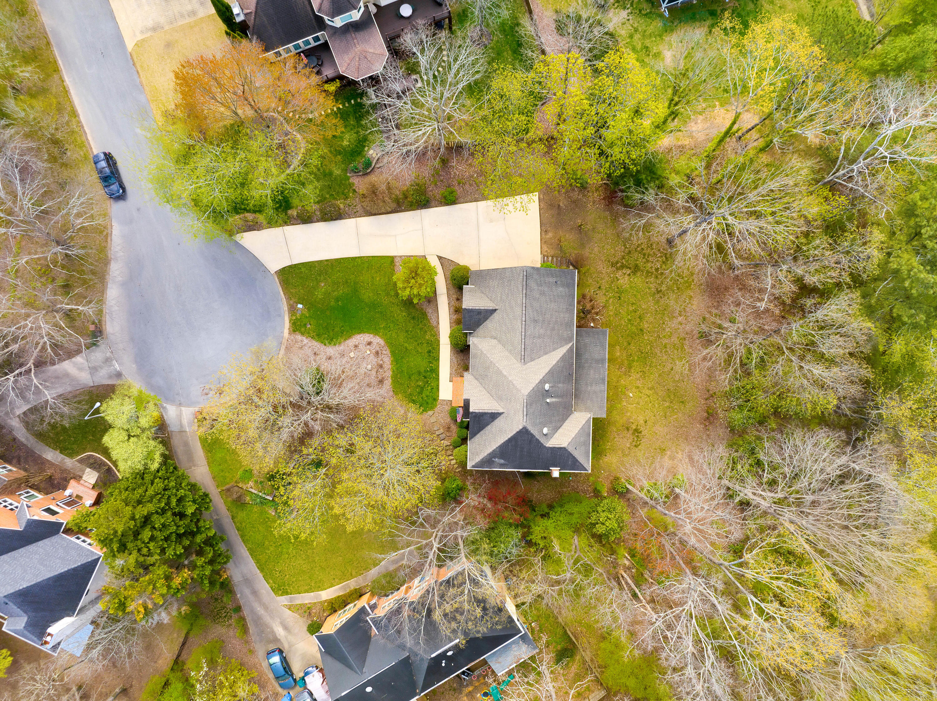 1905 Summer Breeze Lane