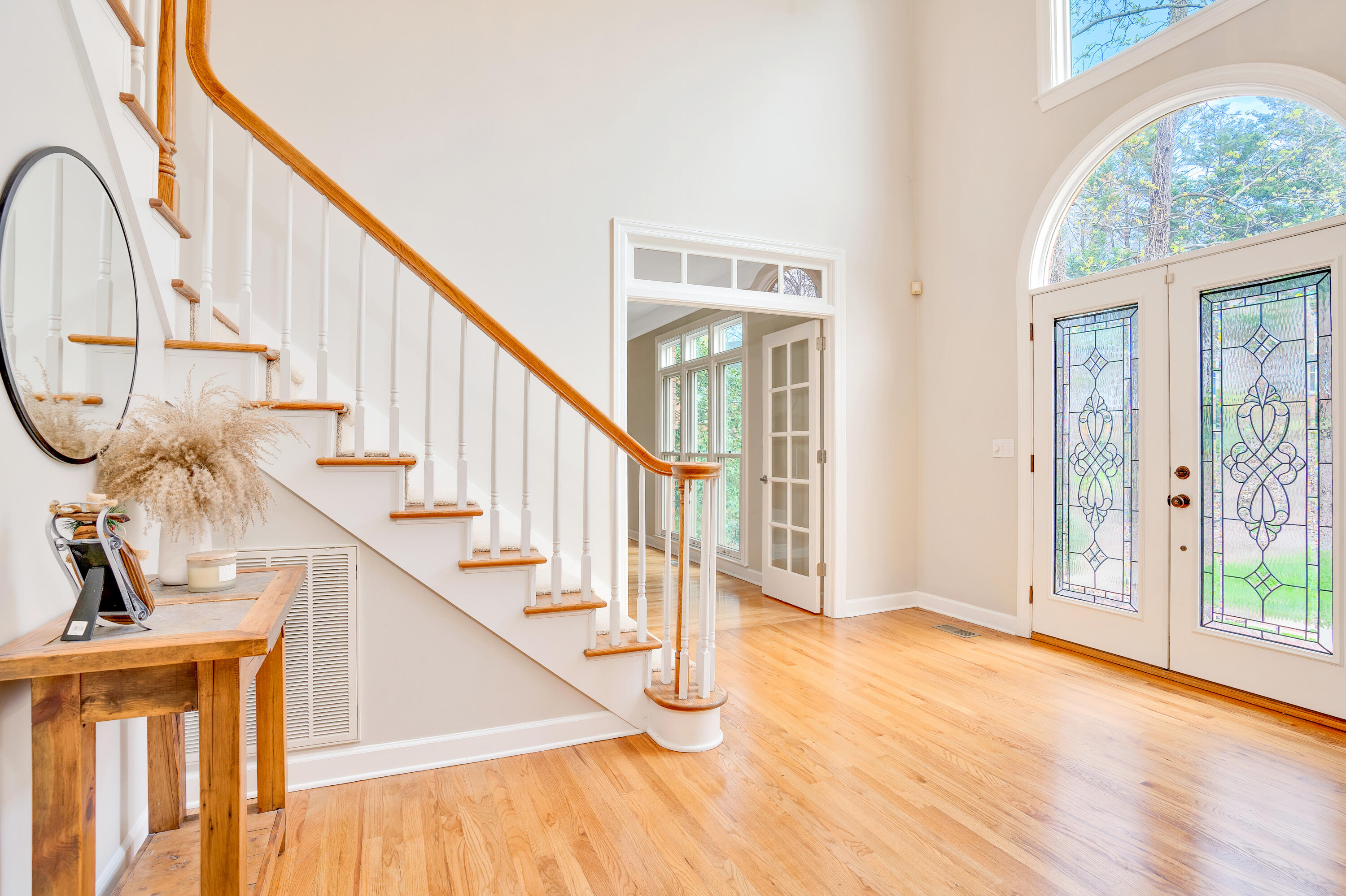 1905 Summer Breeze Lane