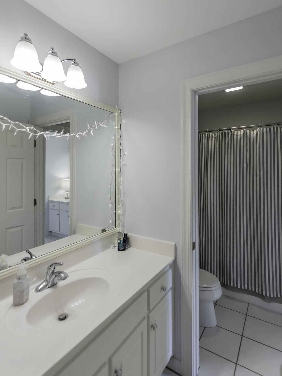 4113 Indigo Glen Lane