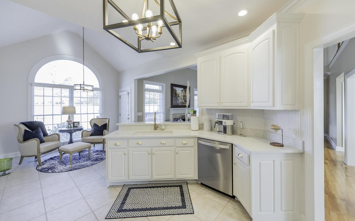4113 Indigo Glen Lane