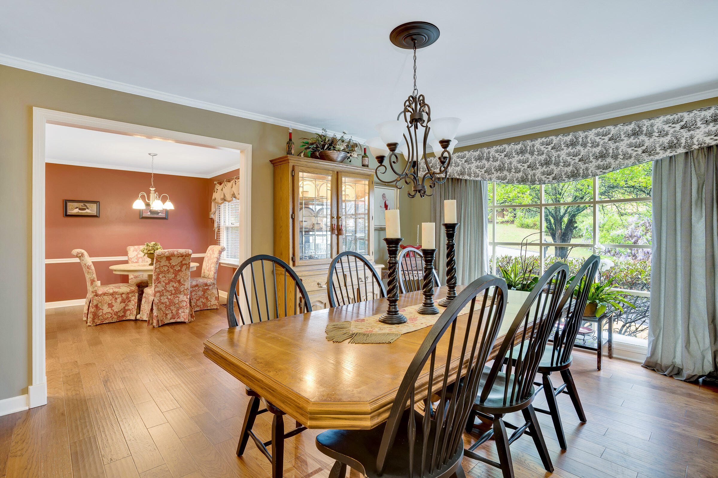 1032 River Hills Circle