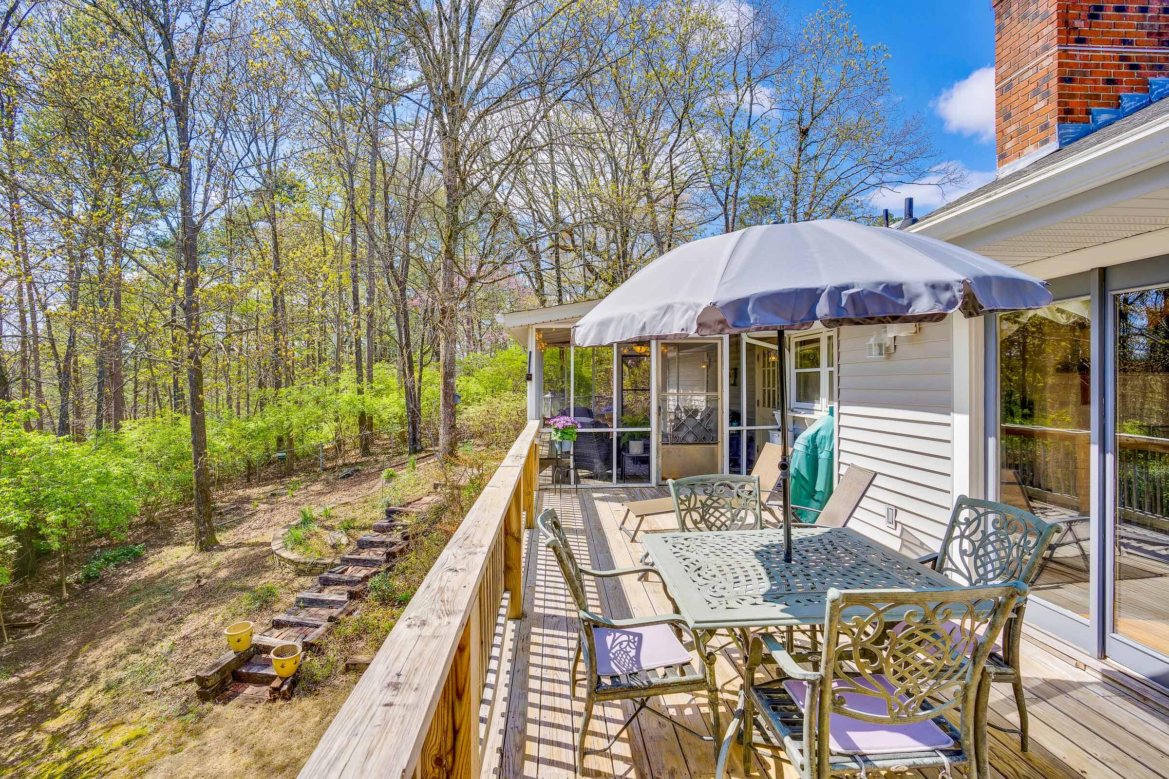 1032 River Hills Circle